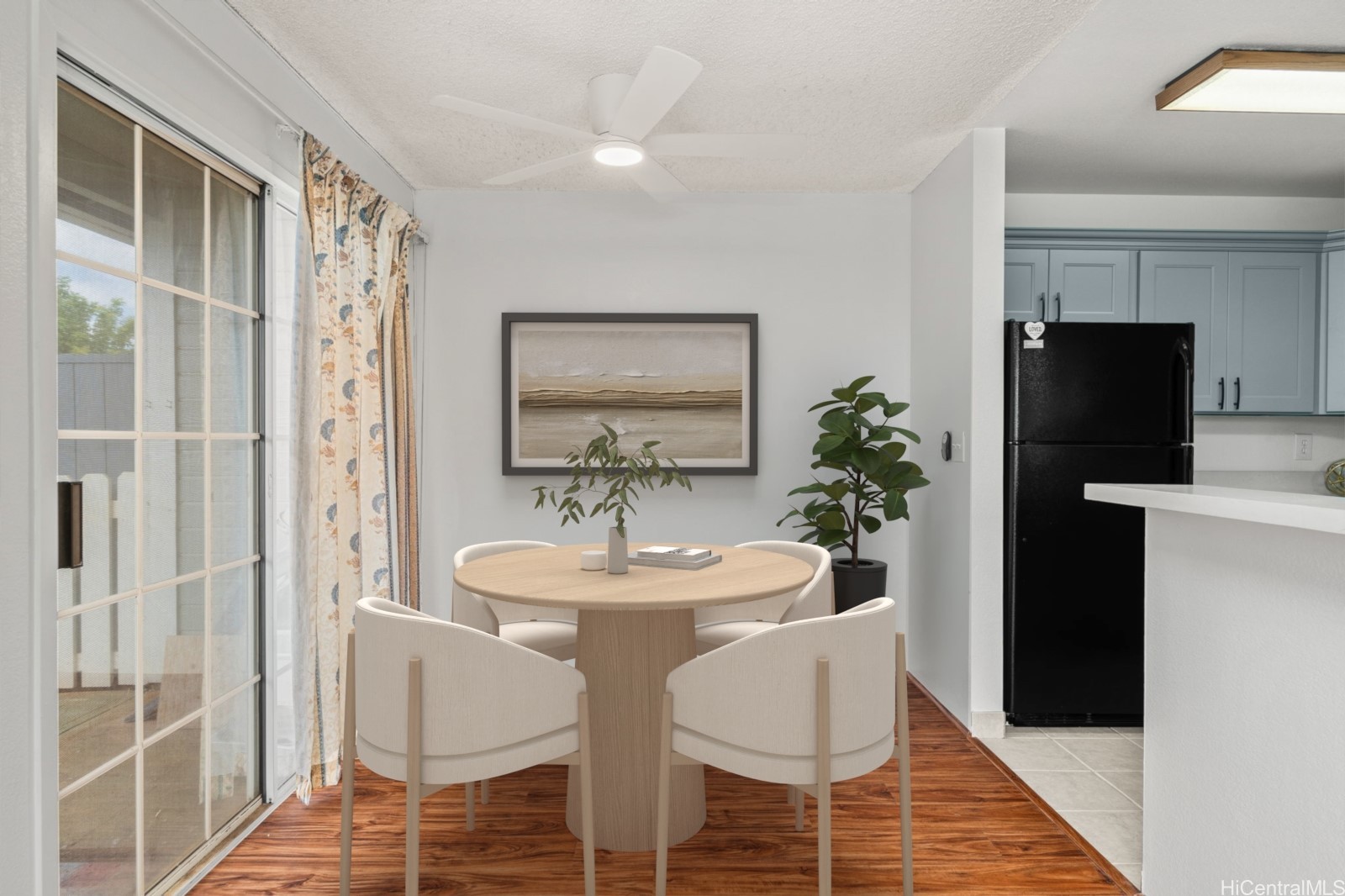 94-1463 Waipio Uka Street R101