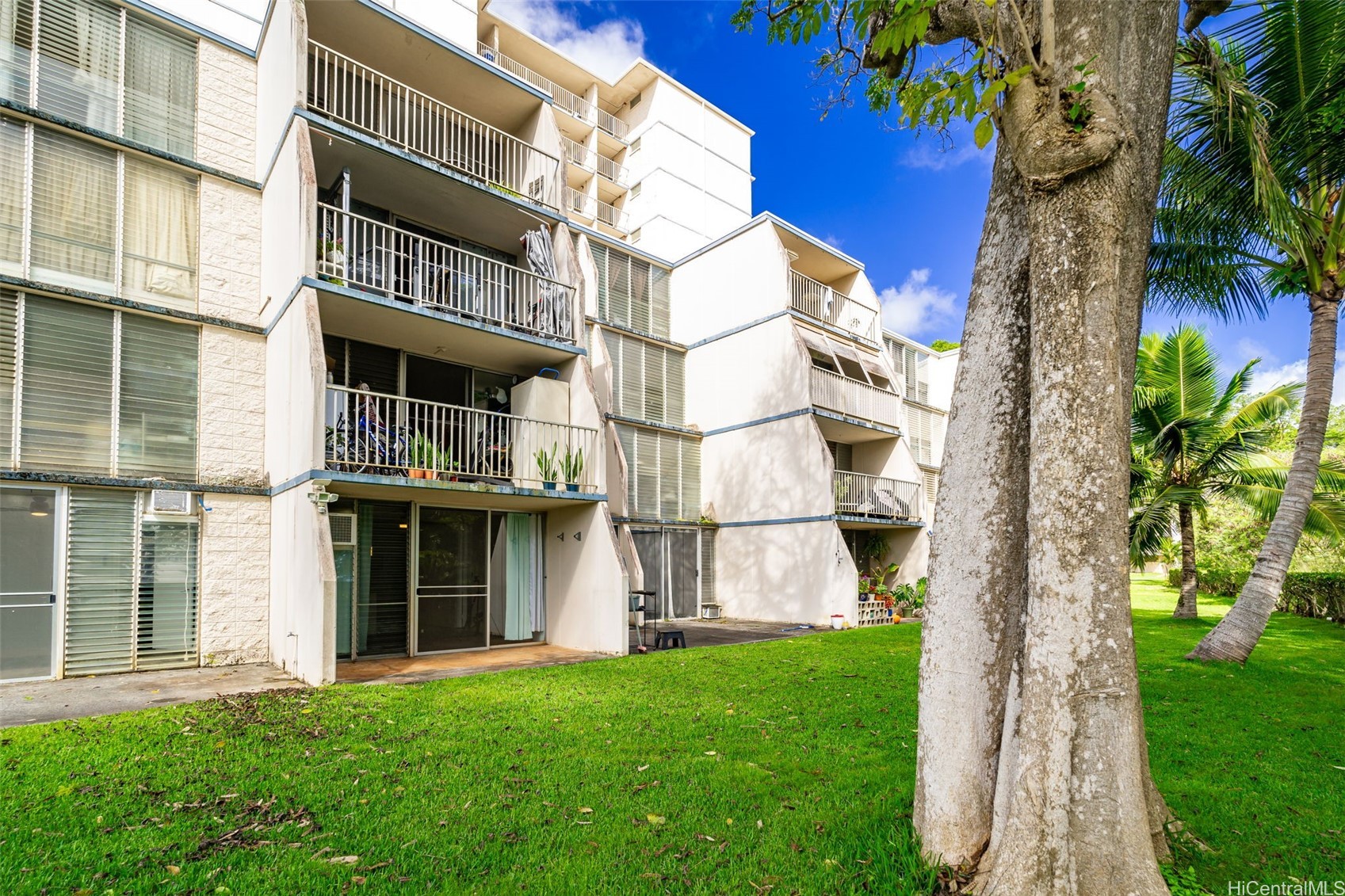 95-2027 Waikalani Place A102