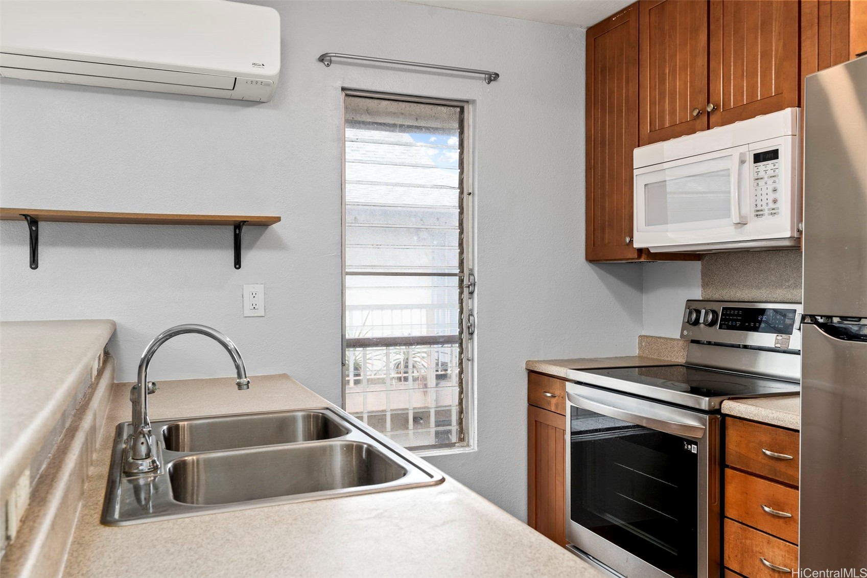 68-077 Au Street 3E
