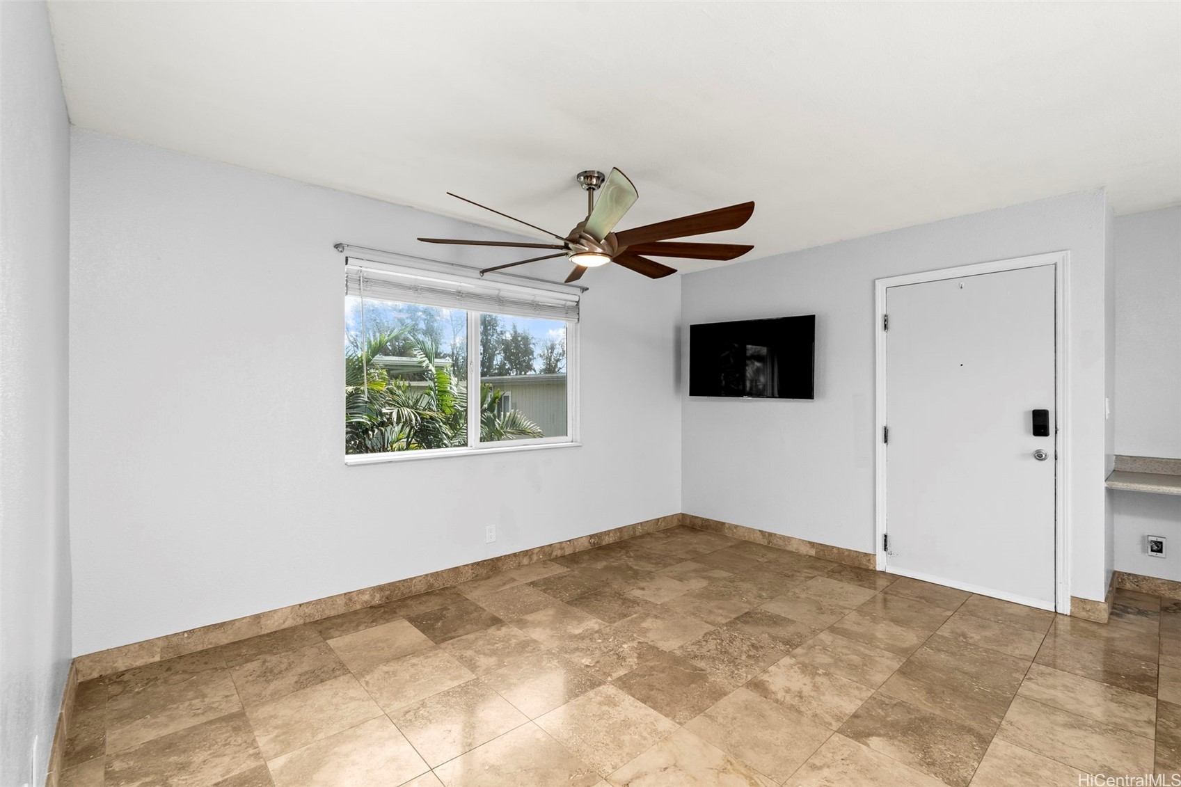68-077 Au Street 3E
