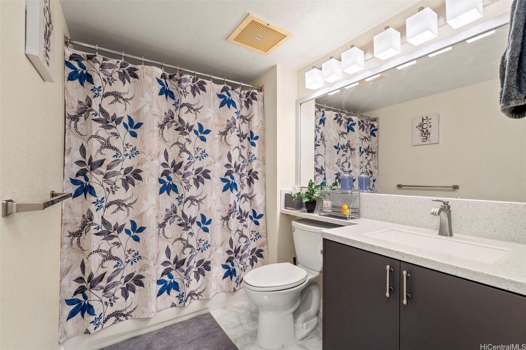 3075 Ala Poha Place 2010