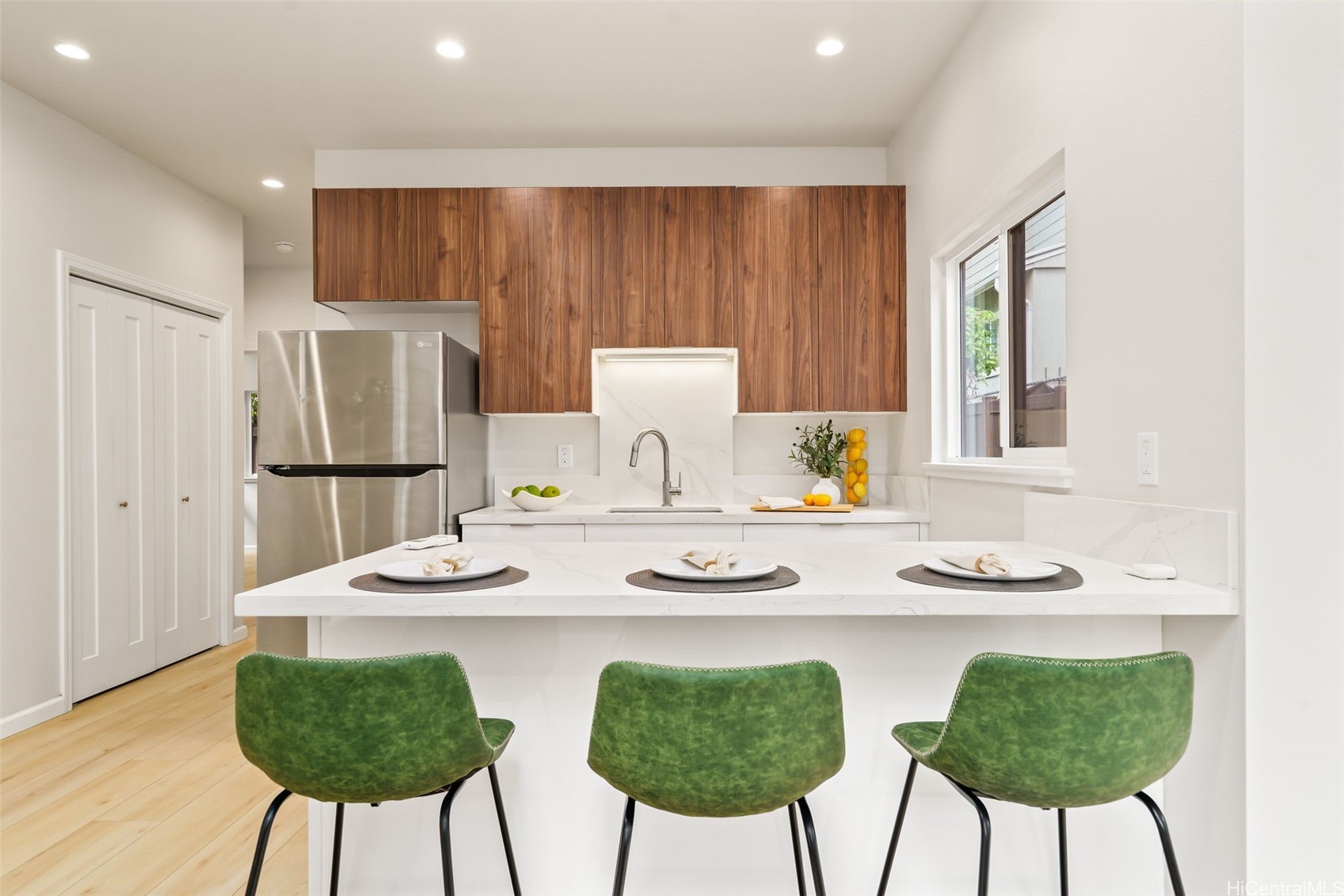 1729 Keeaumoku Street B