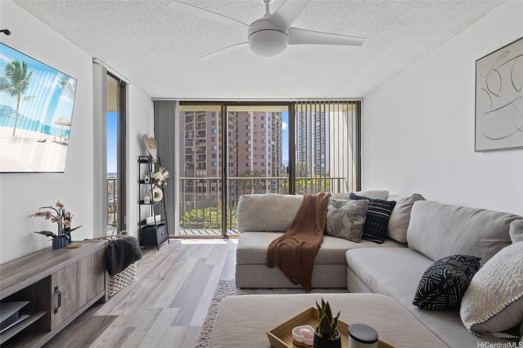 98-500 Koauka Loop 8N