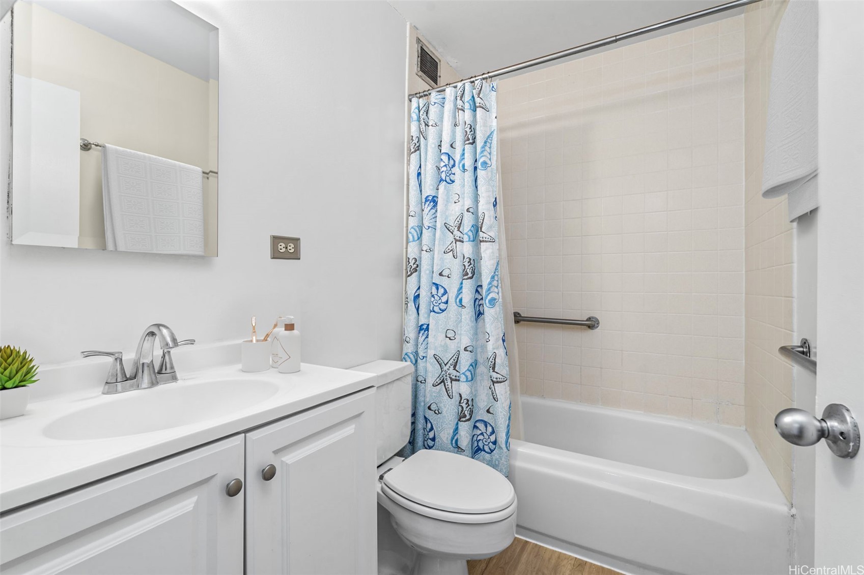 46-255 Kahuhipa Street A1204