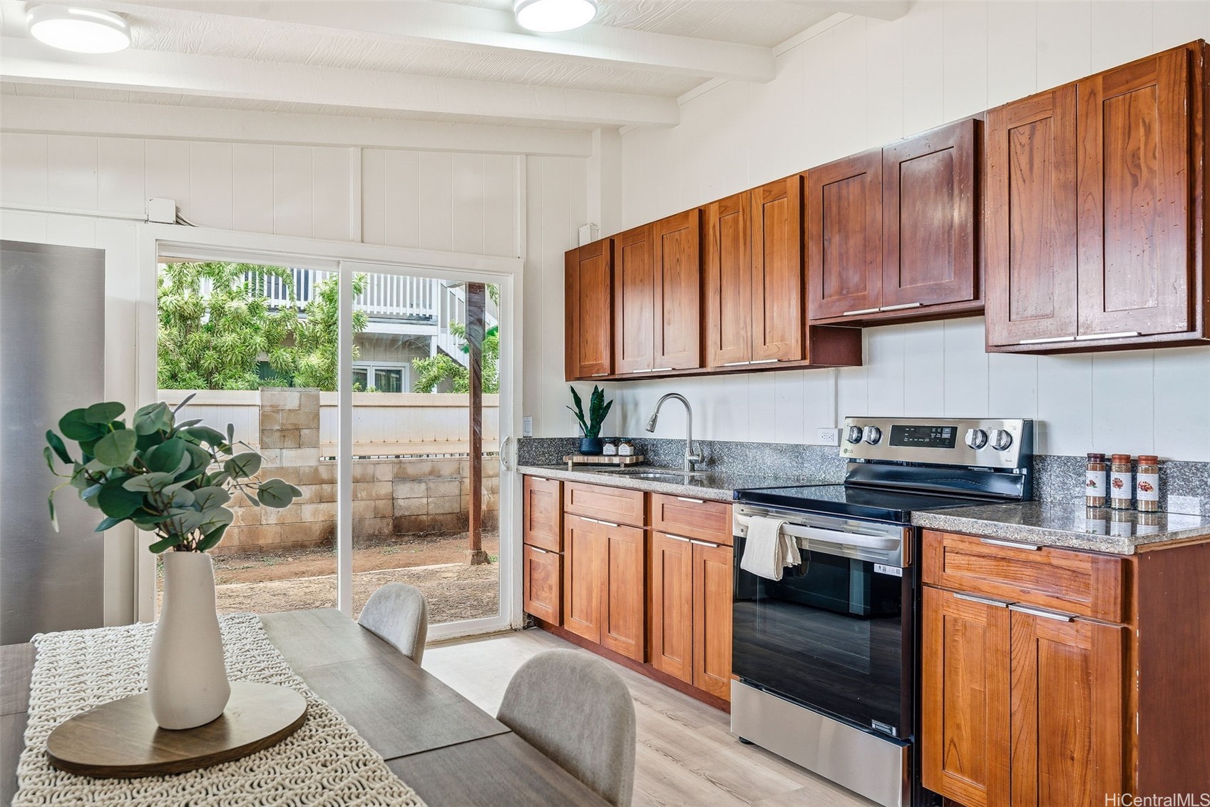 91-1148 Hanaloa Street