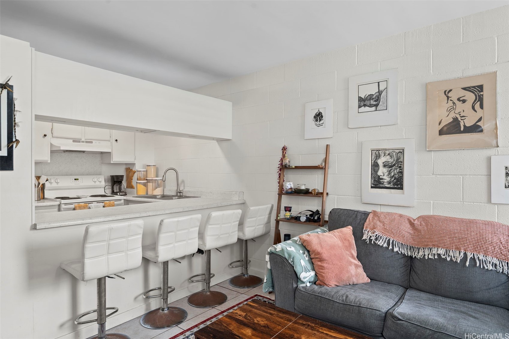 1440 Ward Avenue 505