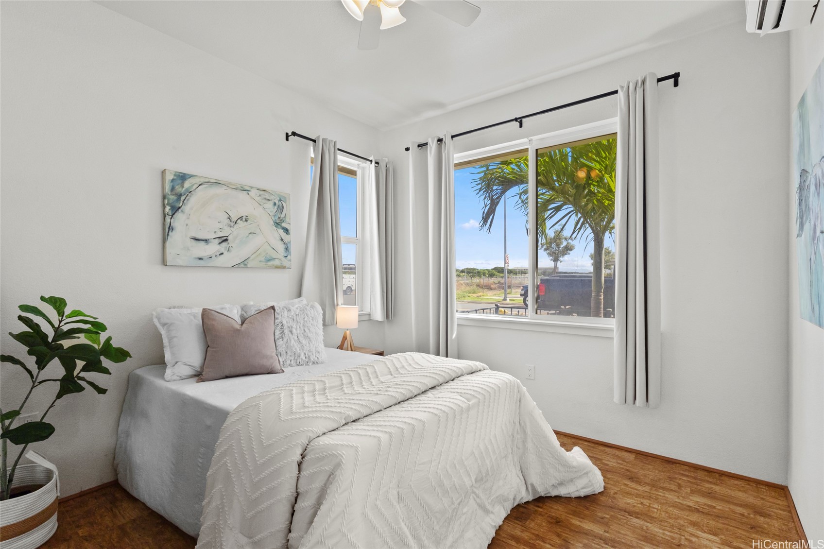 642 Kakala Street 1301