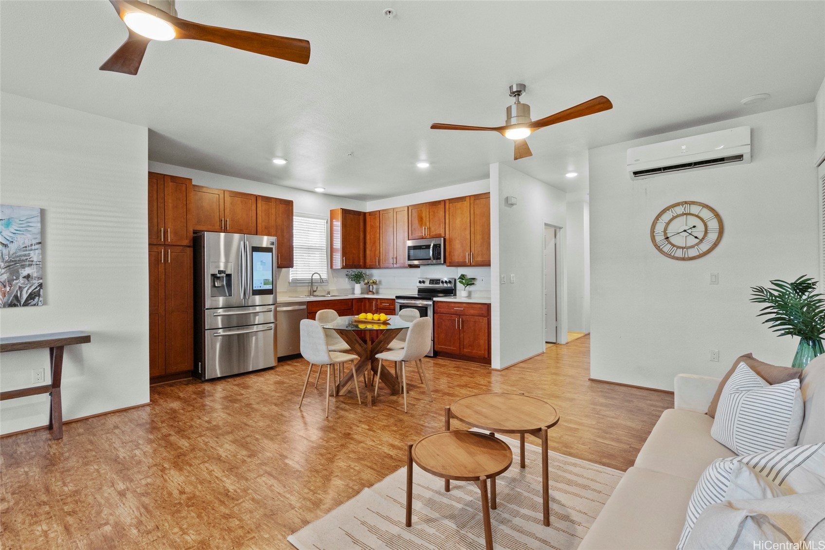 642 Kakala Street 1301