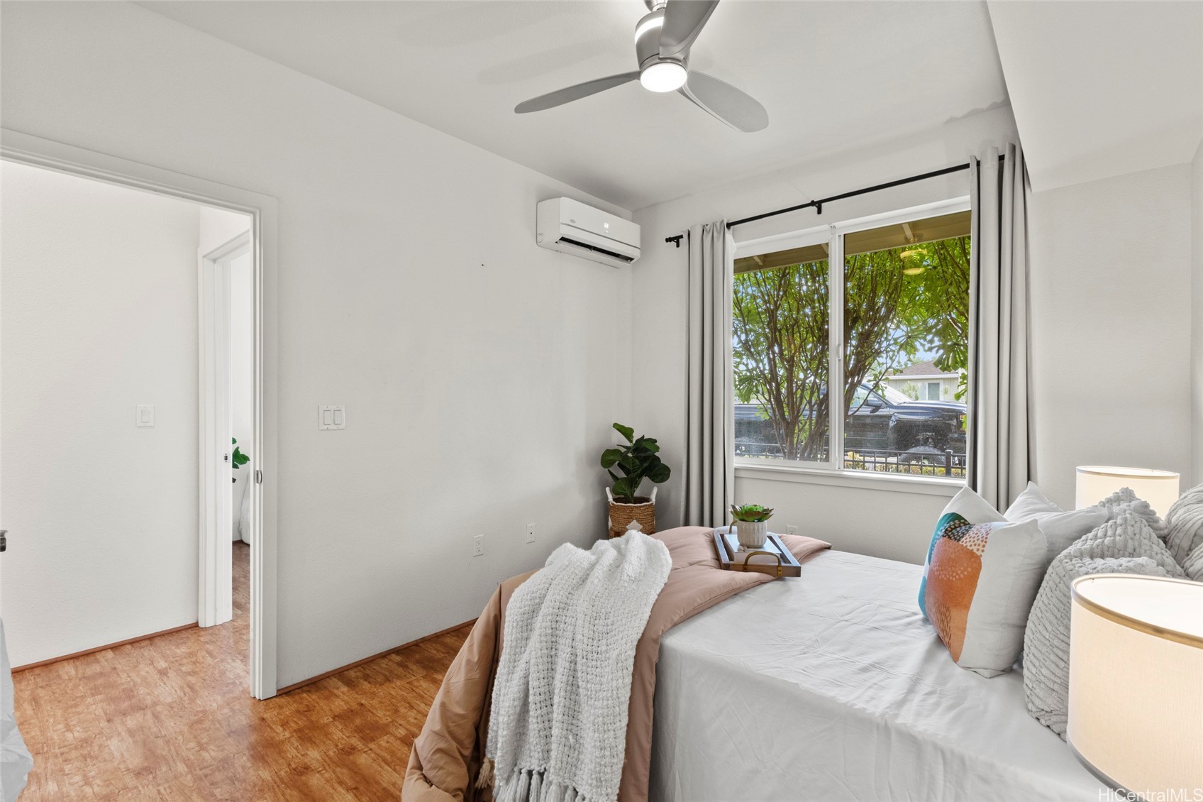 642 Kakala Street 1301