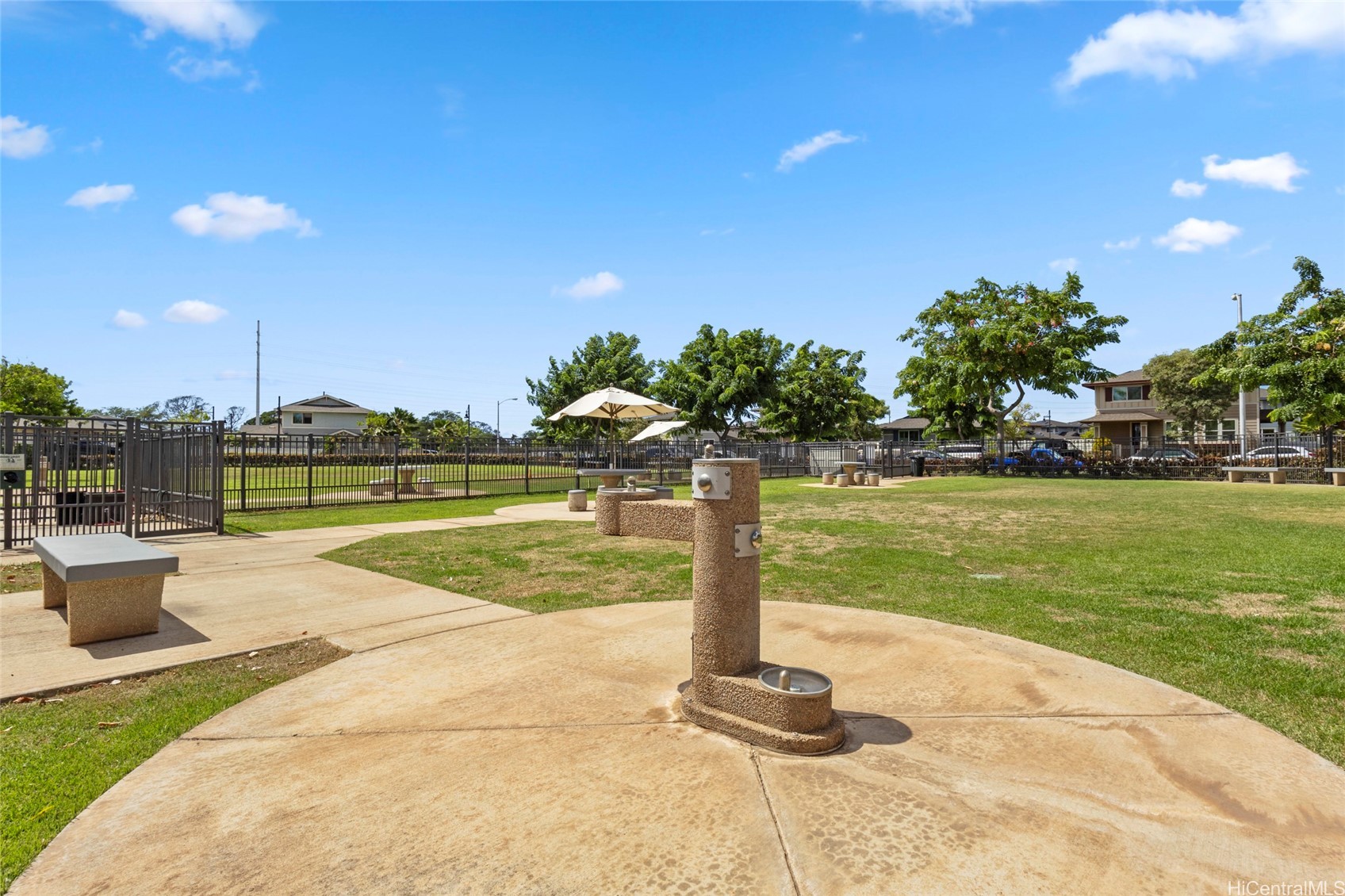 642 Kakala Street 1301