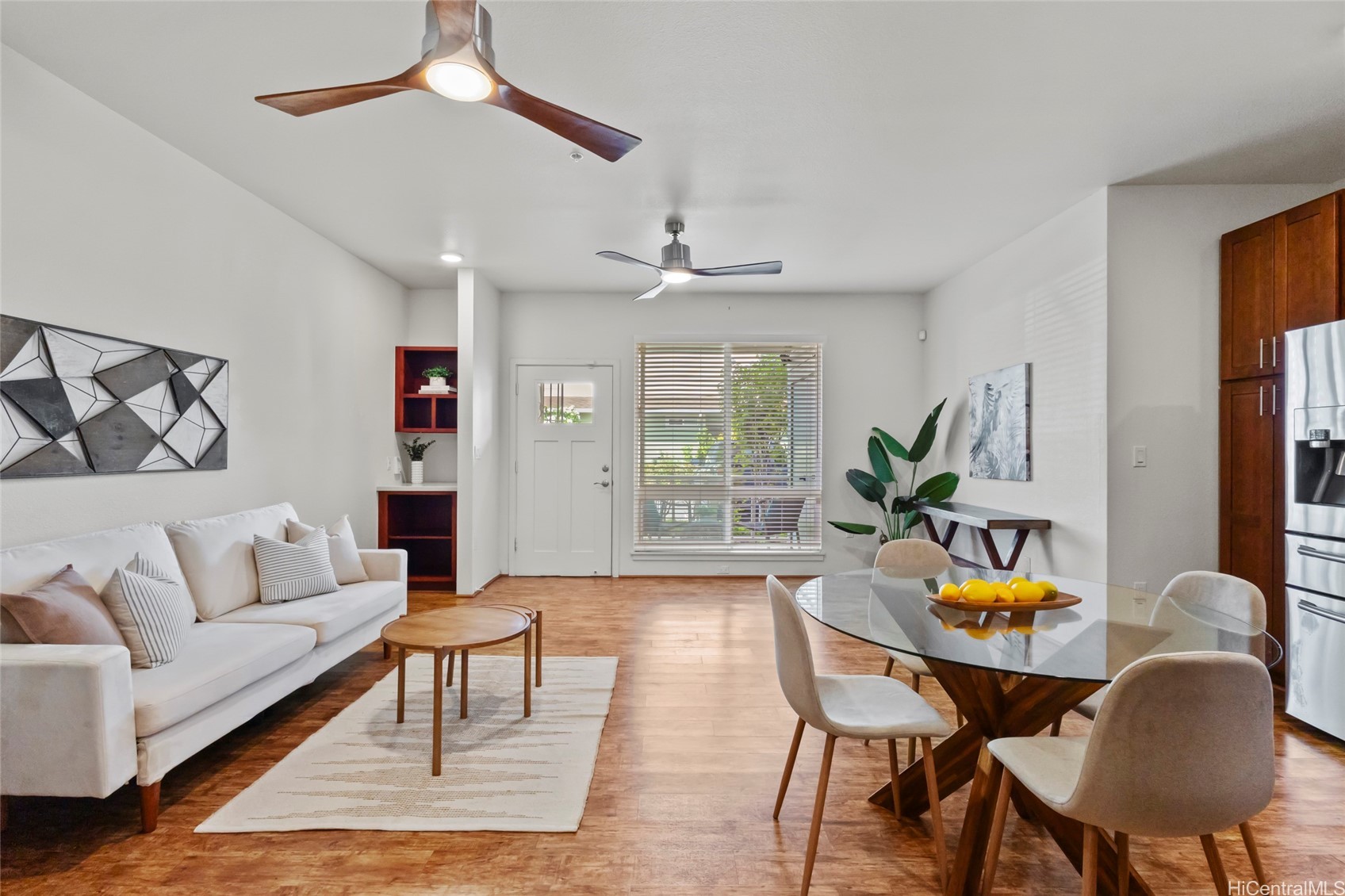 642 Kakala Street 1301