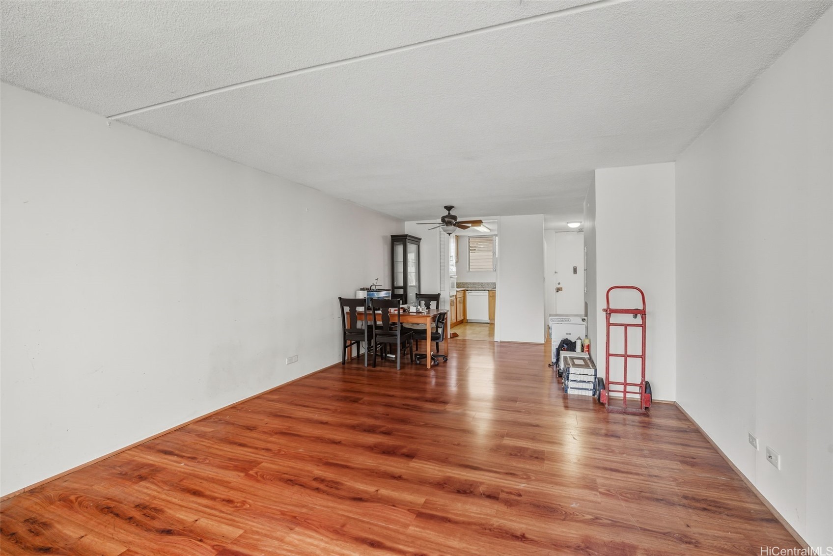 1717 Ala Wai Boulevard 1109