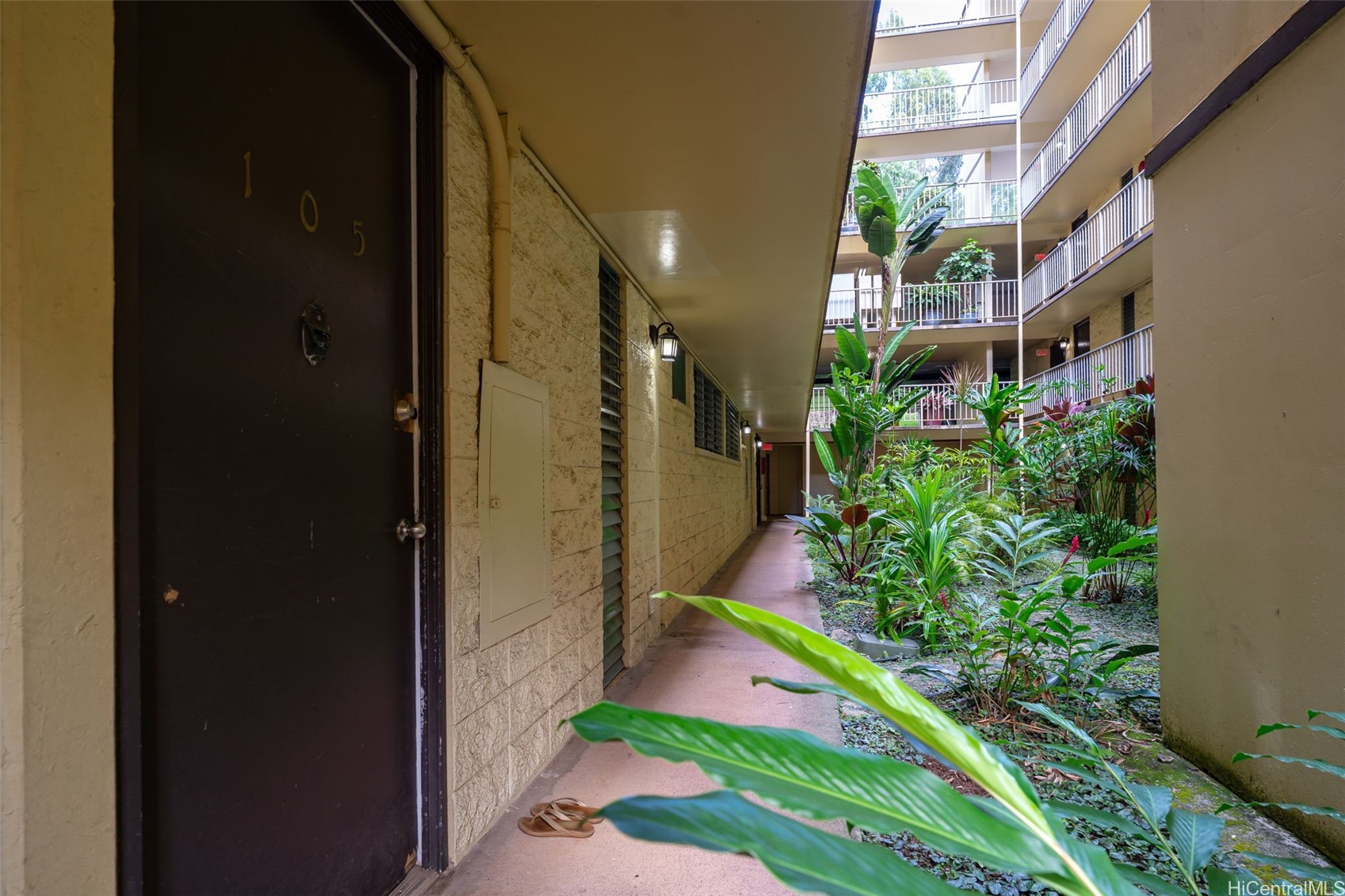 95-2048 Waikalani Place D105