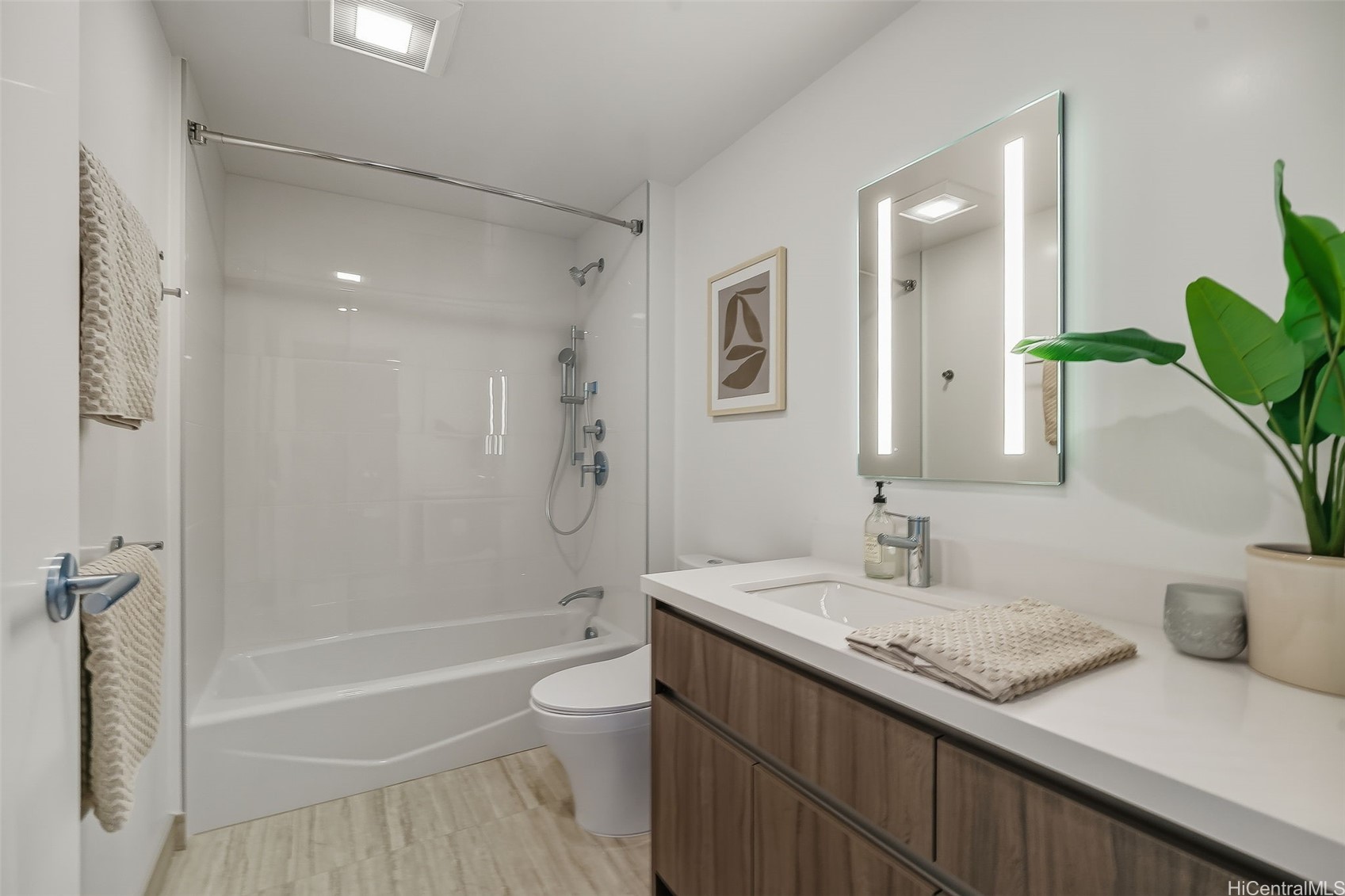 1500 Rycroft Street 4307R