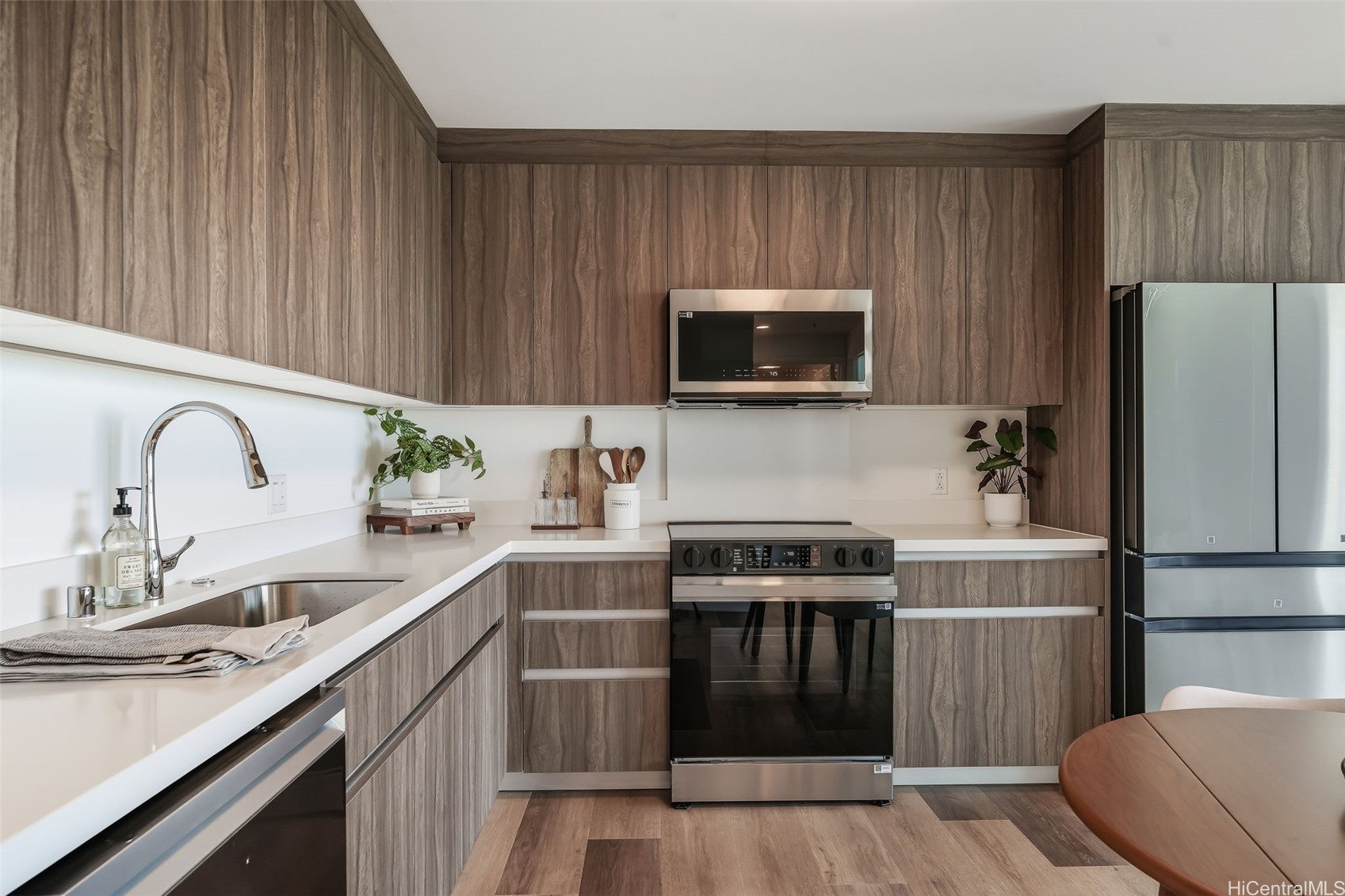 1500 Rycroft Street 4307R