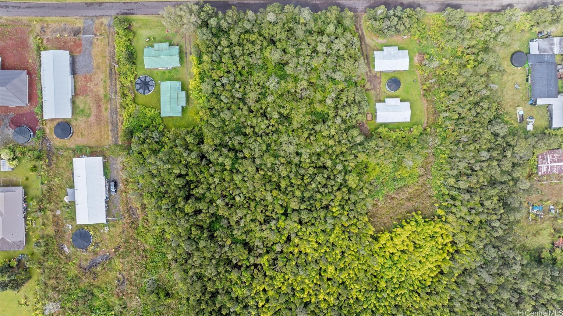 11-3215 Mokuna Street