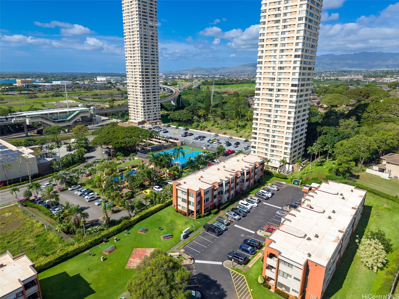 1105 Acacia Road 308