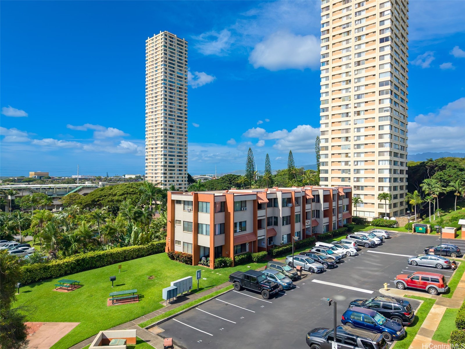 1105 Acacia Road 308