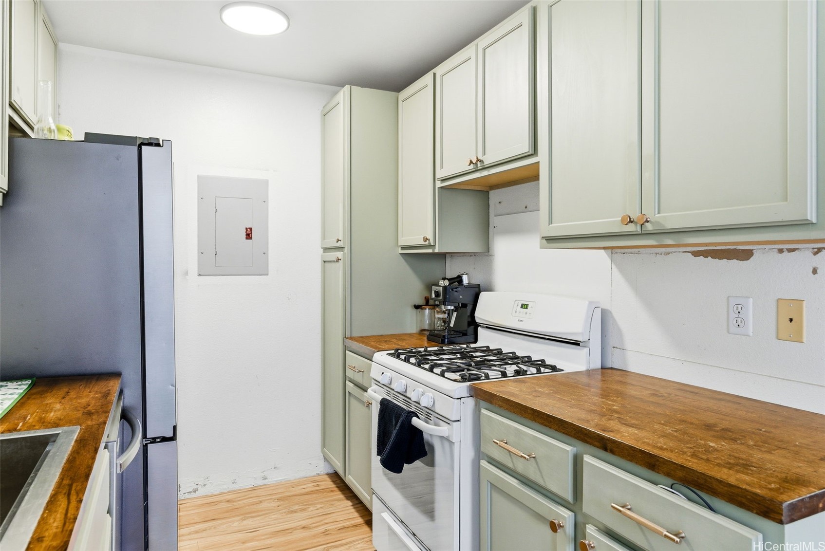 91-1064 Mikohu Street 3A