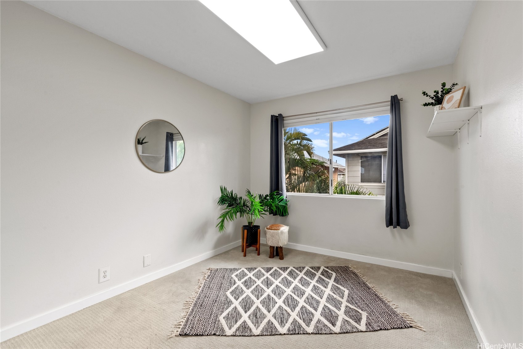 91-1018 Kamailio Street 91
