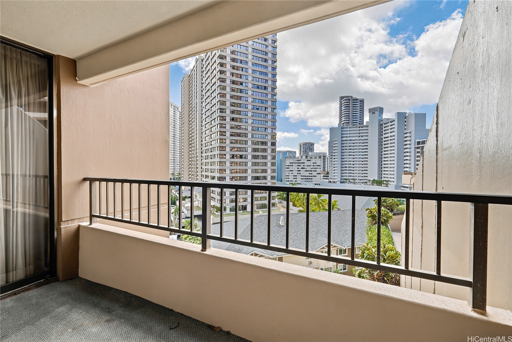 1778 Ala Moana Boulevard 1207