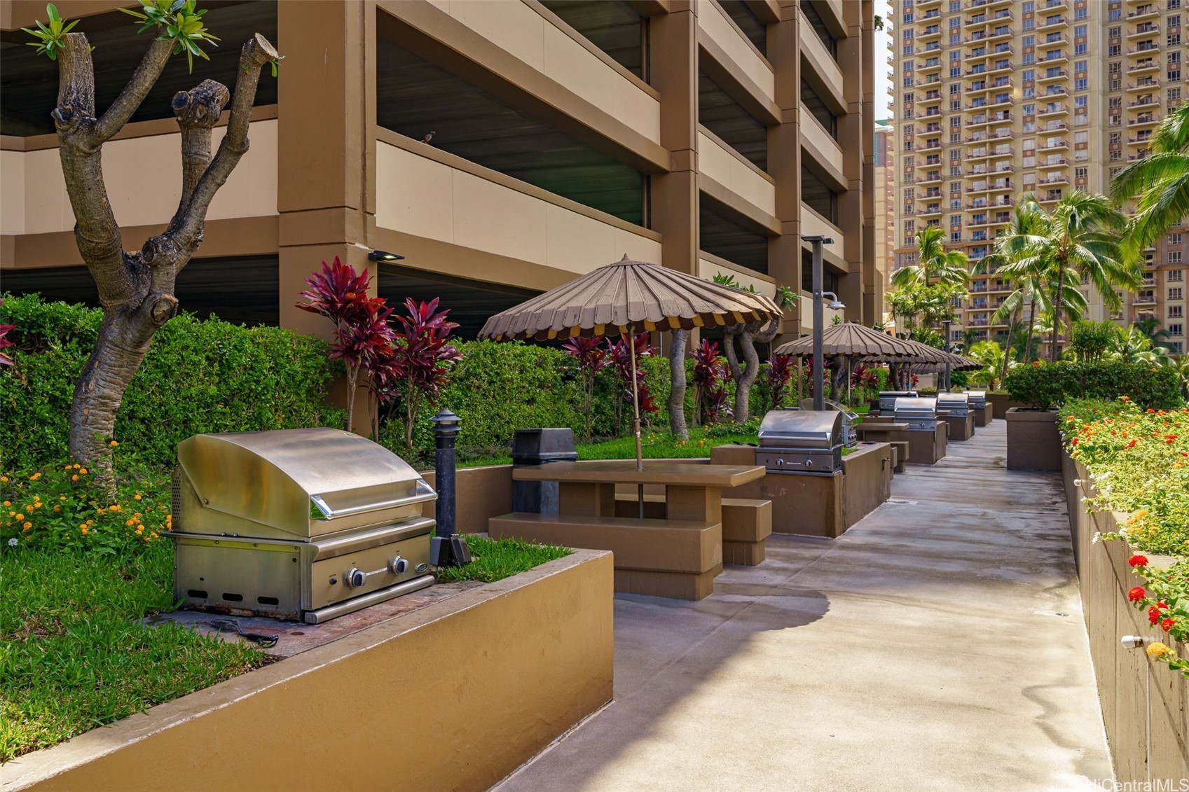 1778 Ala Moana Boulevard 1207