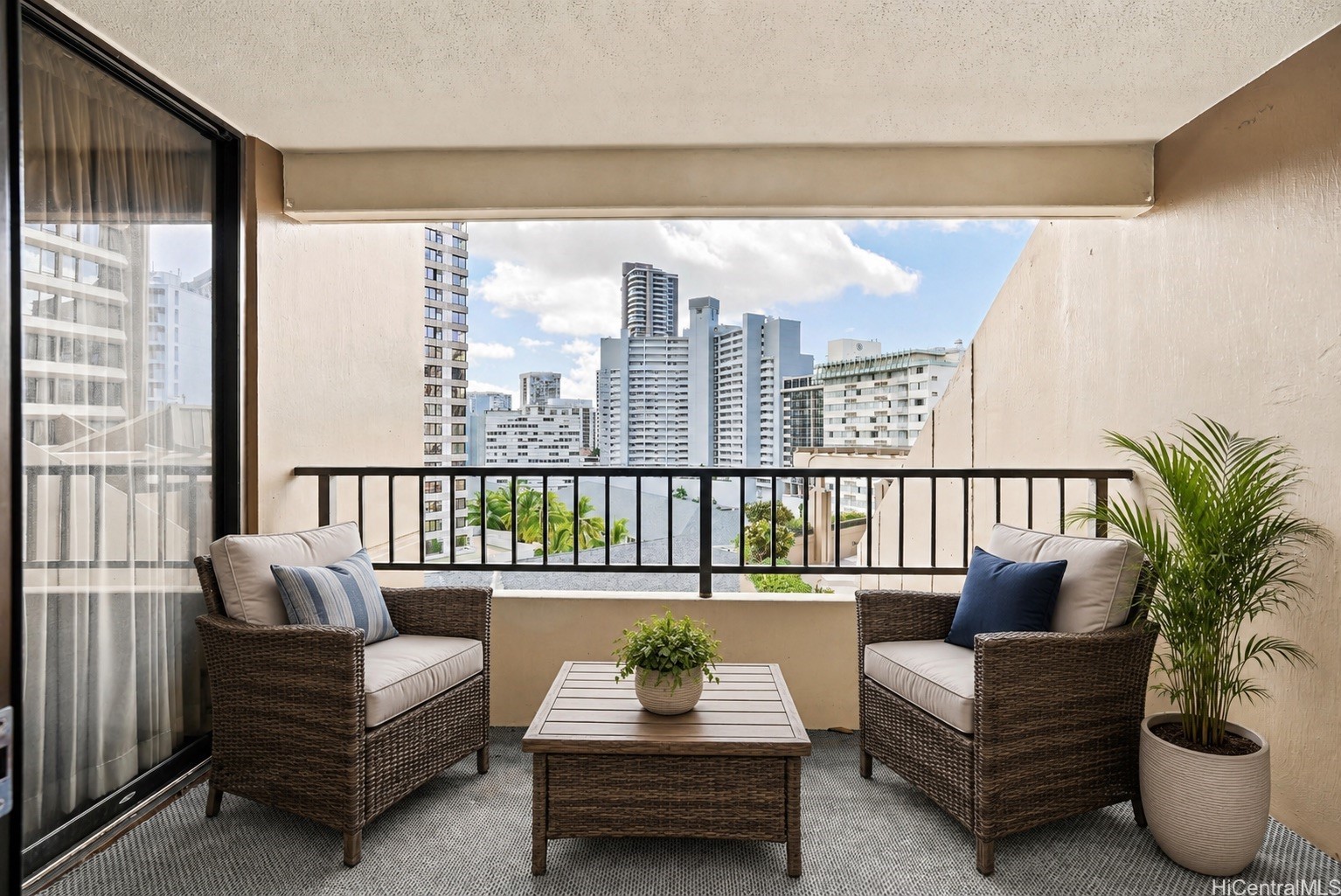 1778 Ala Moana Boulevard 1207
