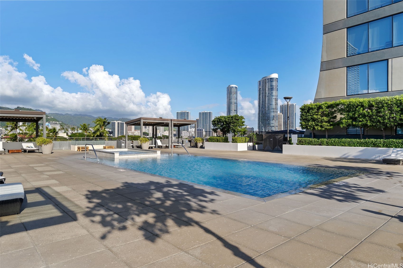 1009 Kapiolani Boulevard 1712