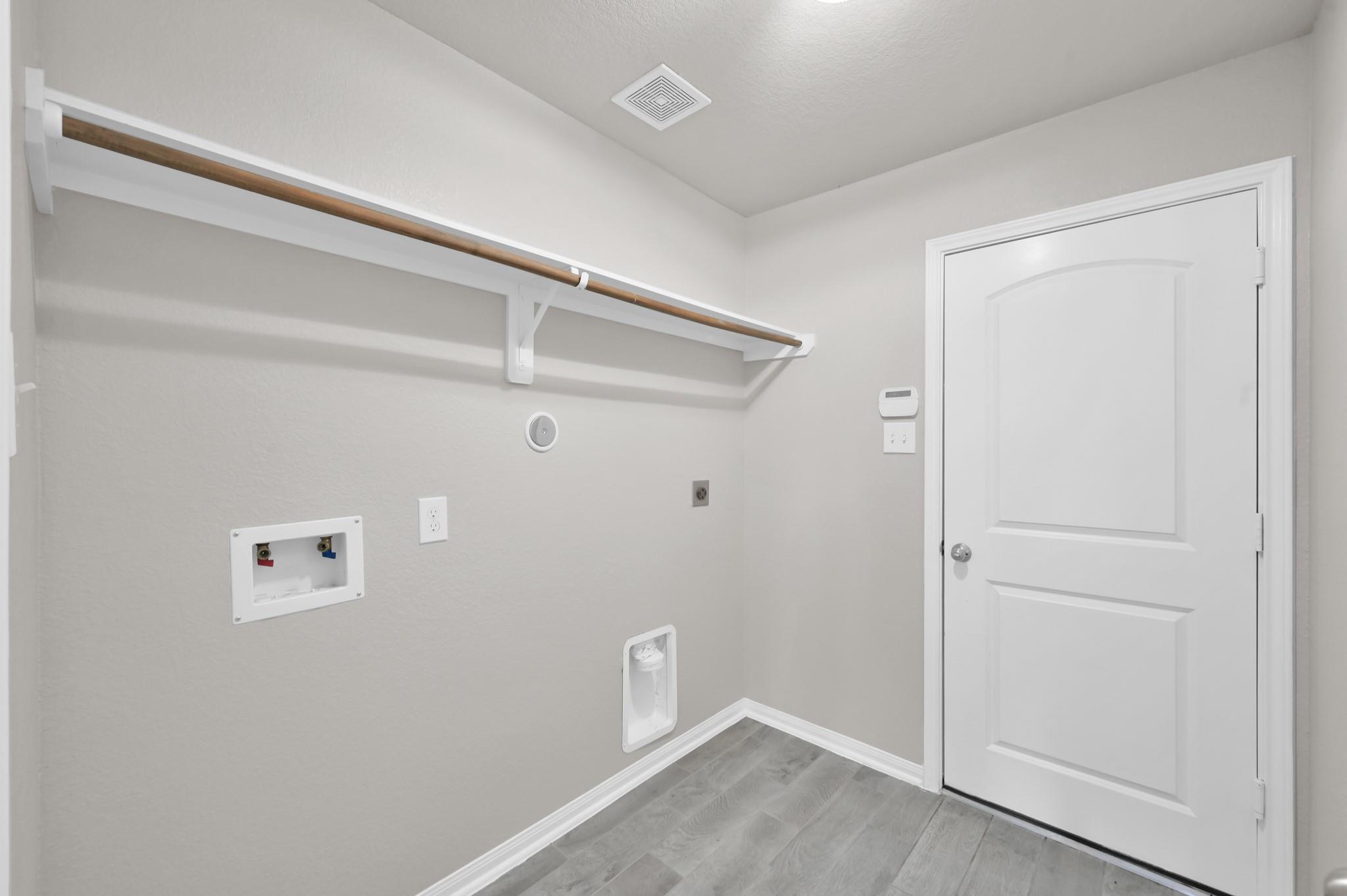 12441 Hackberry Drive