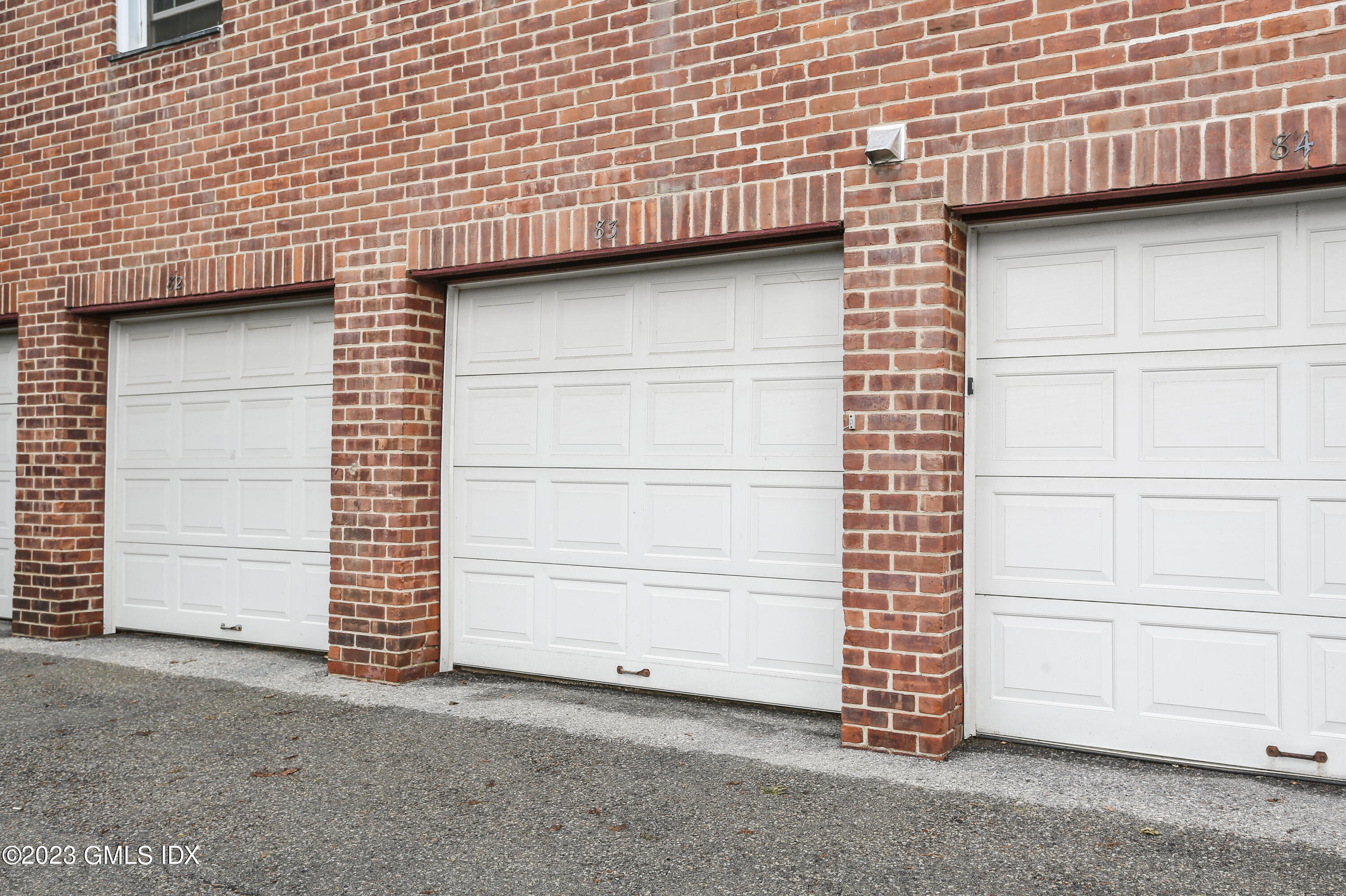 149 Putnam Park, 149