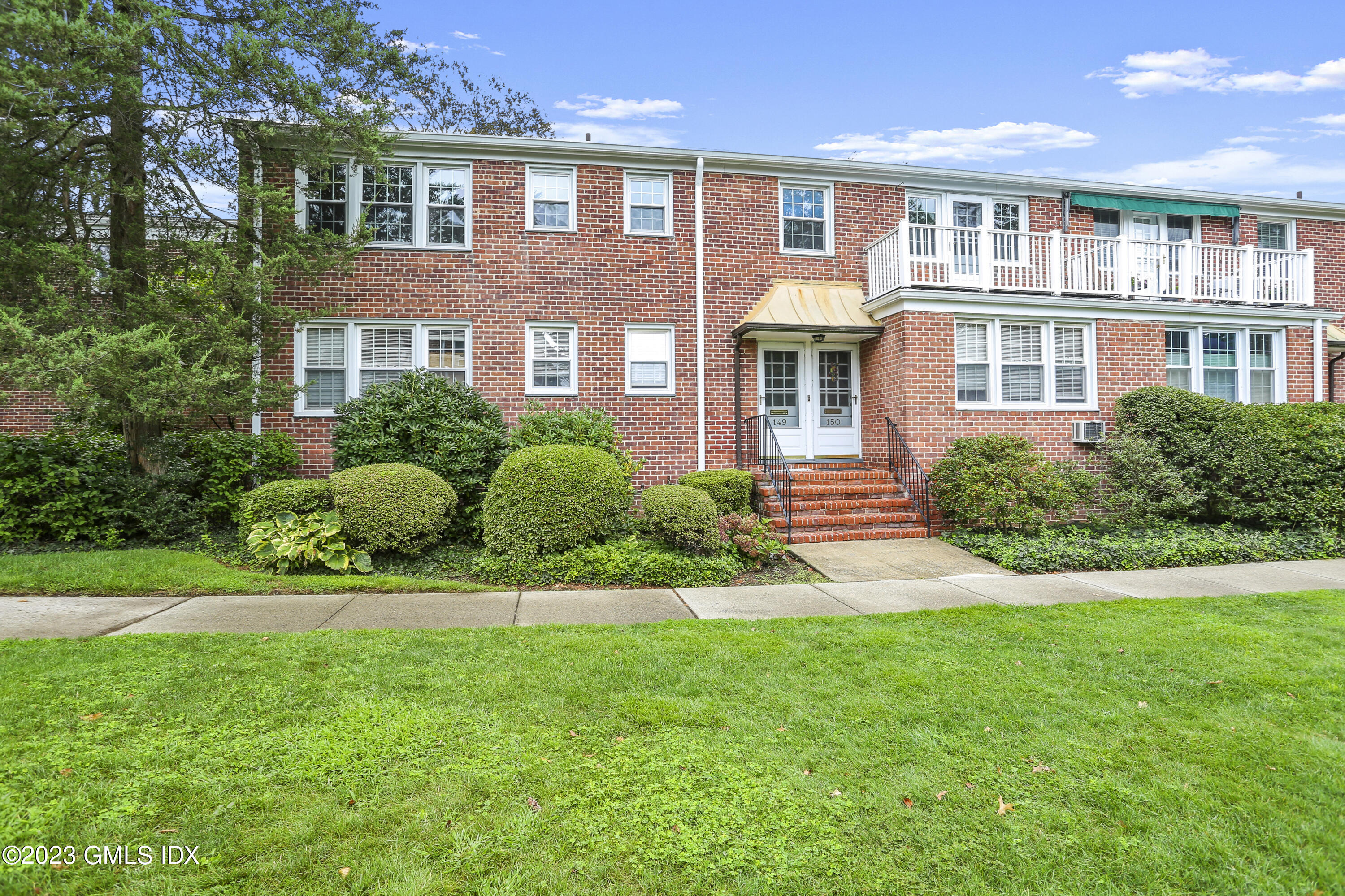 149 Putnam Park, 149