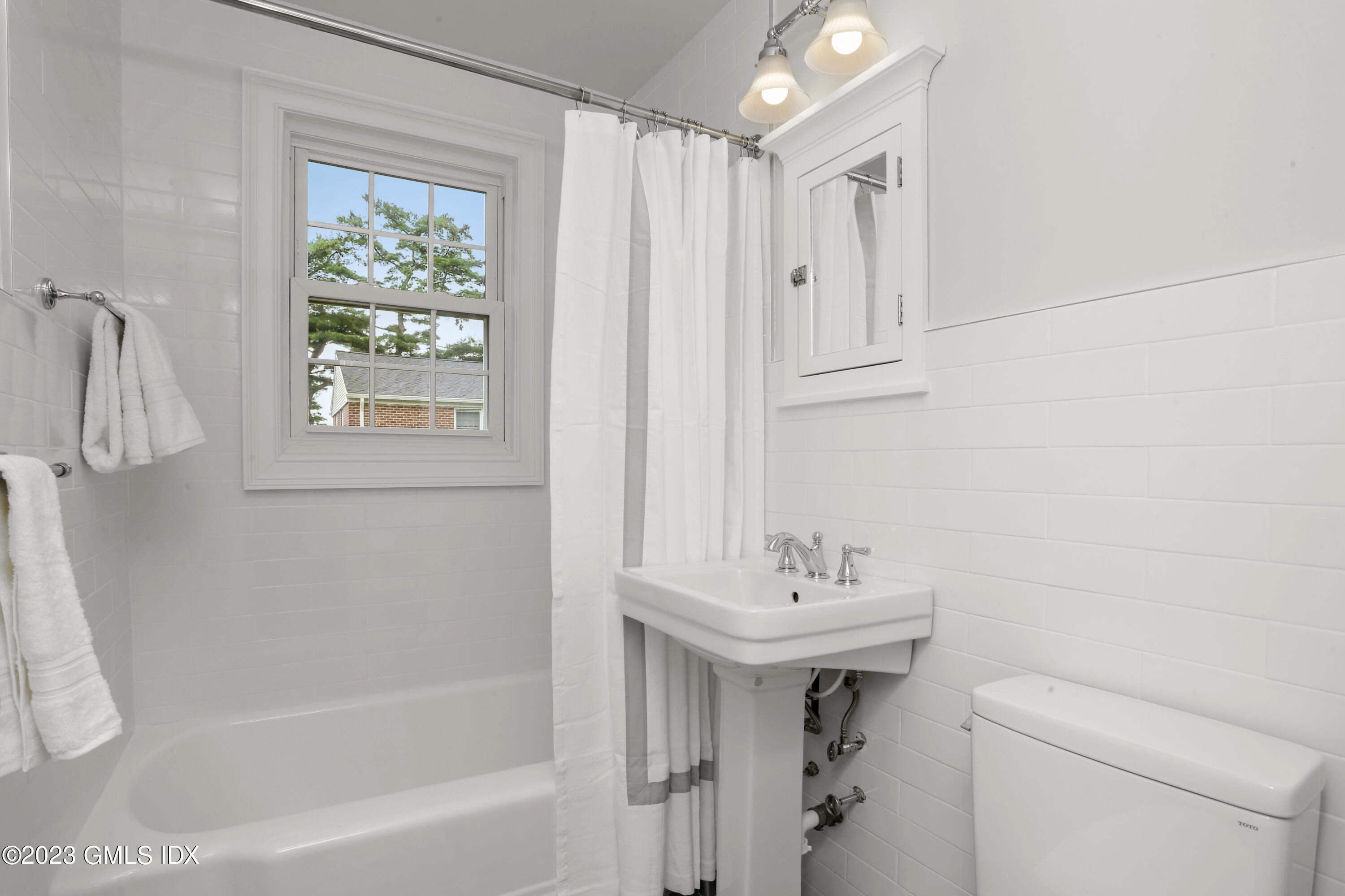 149 Putnam Park, 149