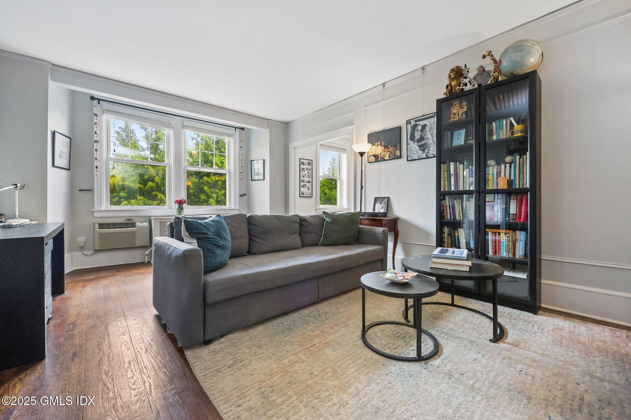 169 Mason Street 3F