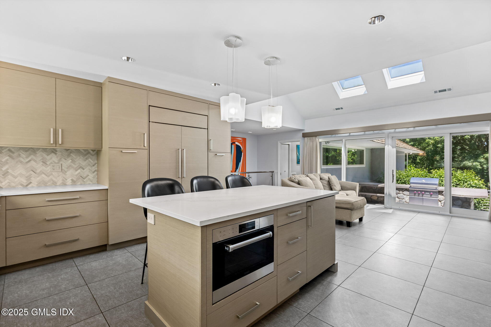 19 Harkim Road