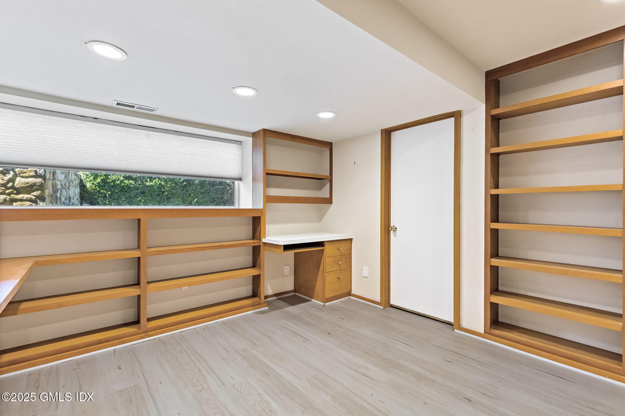 19 Harkim Road