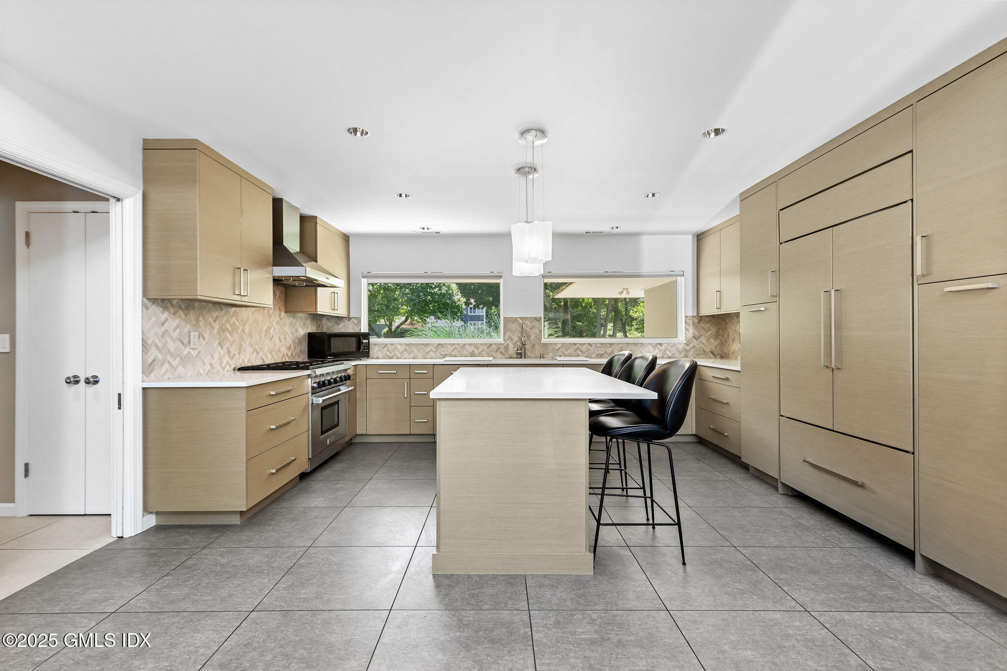 19 Harkim Road
