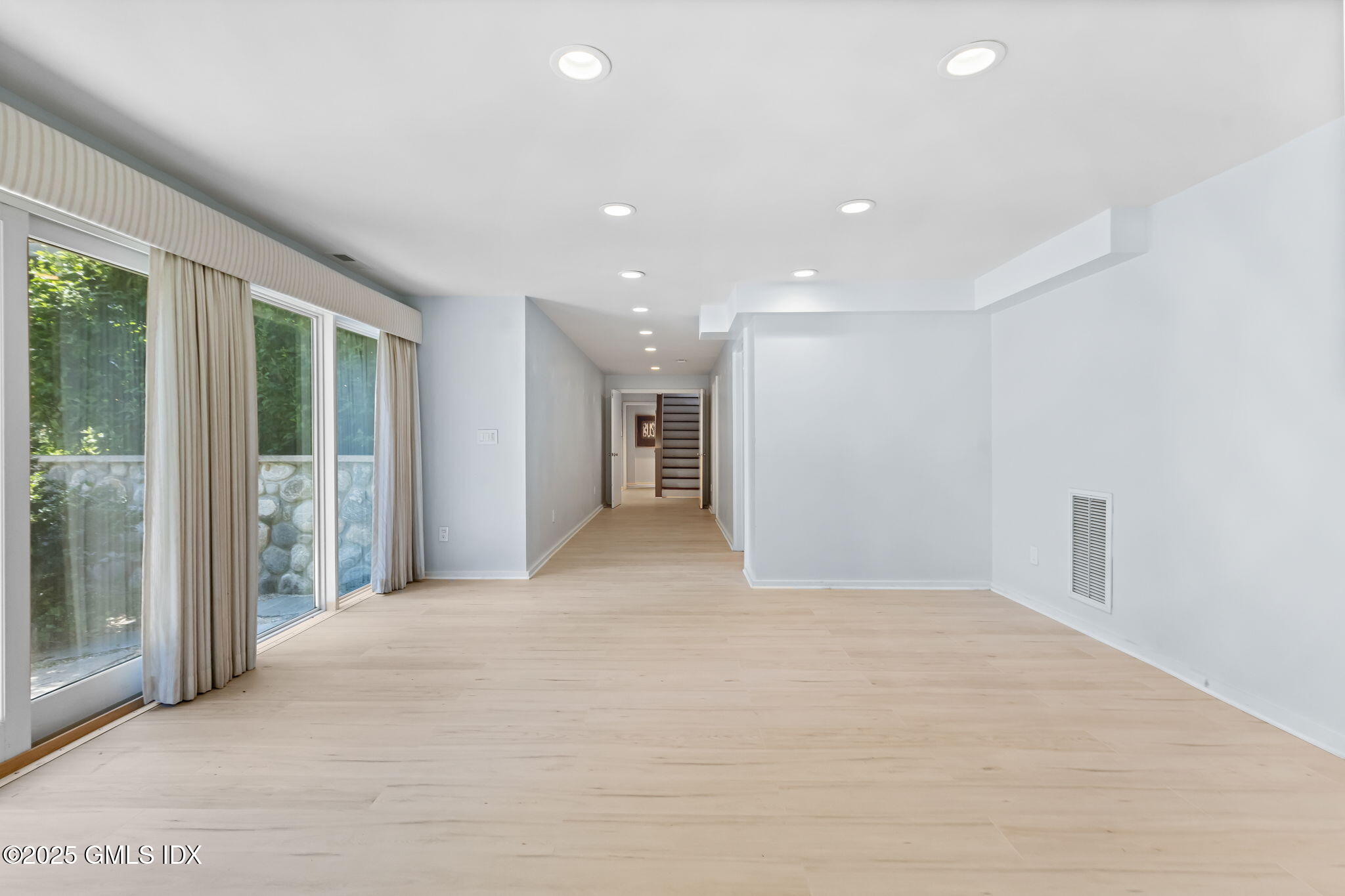 19 Harkim Road