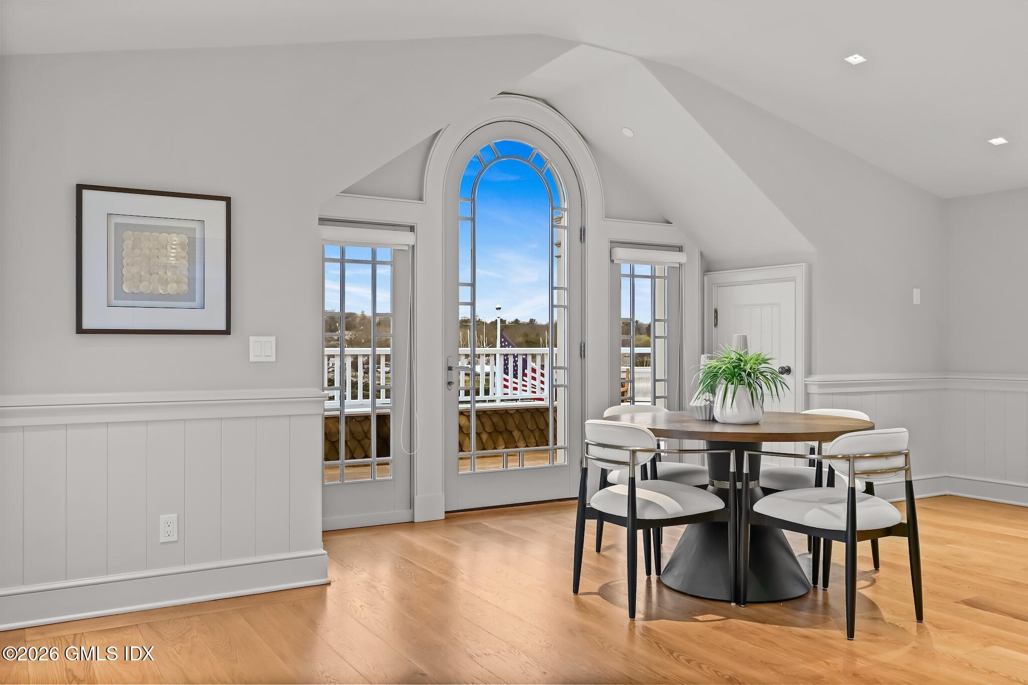 702 Steamboat Road UNIT 6