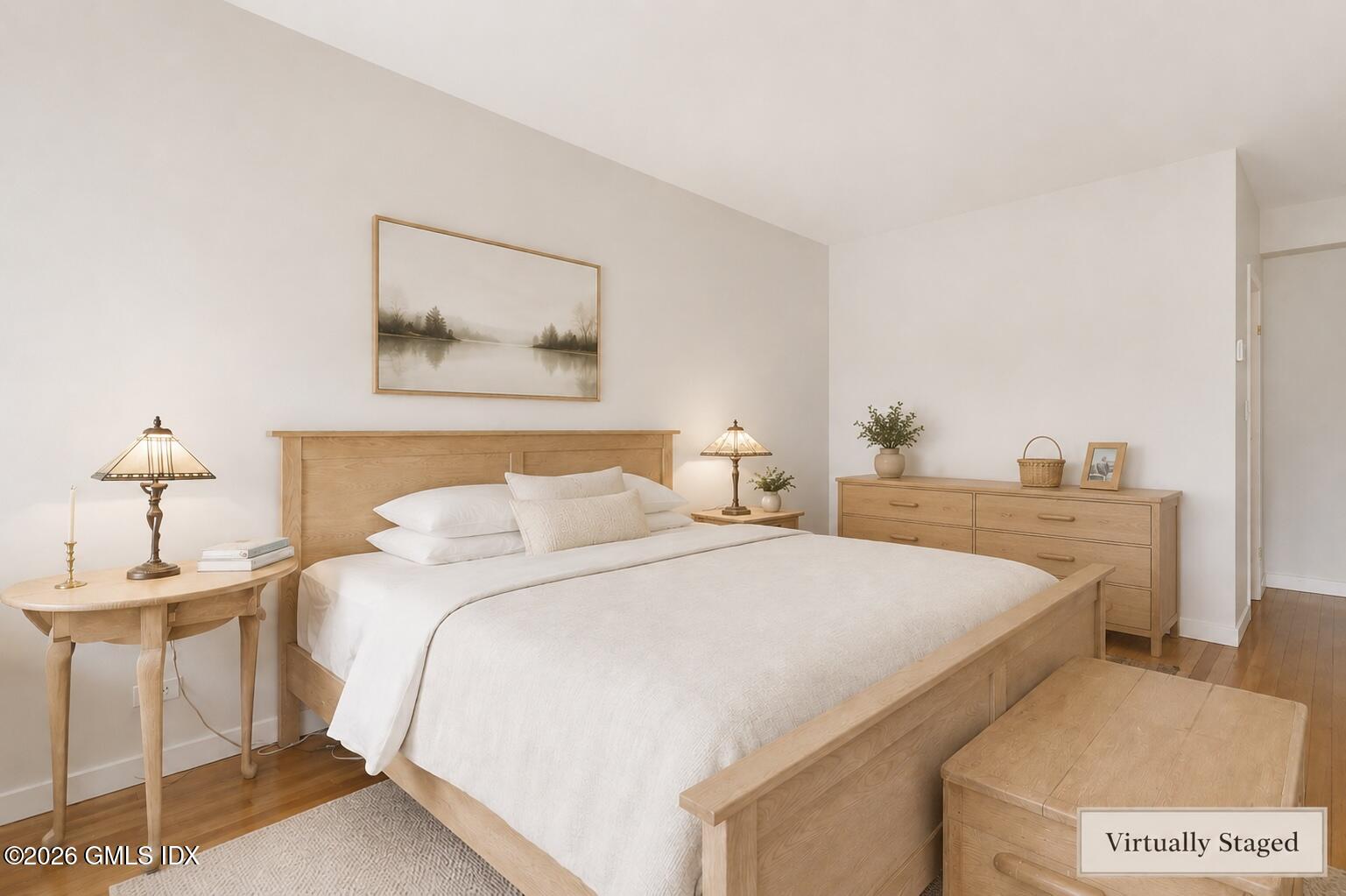 40 W Elm Street 2M