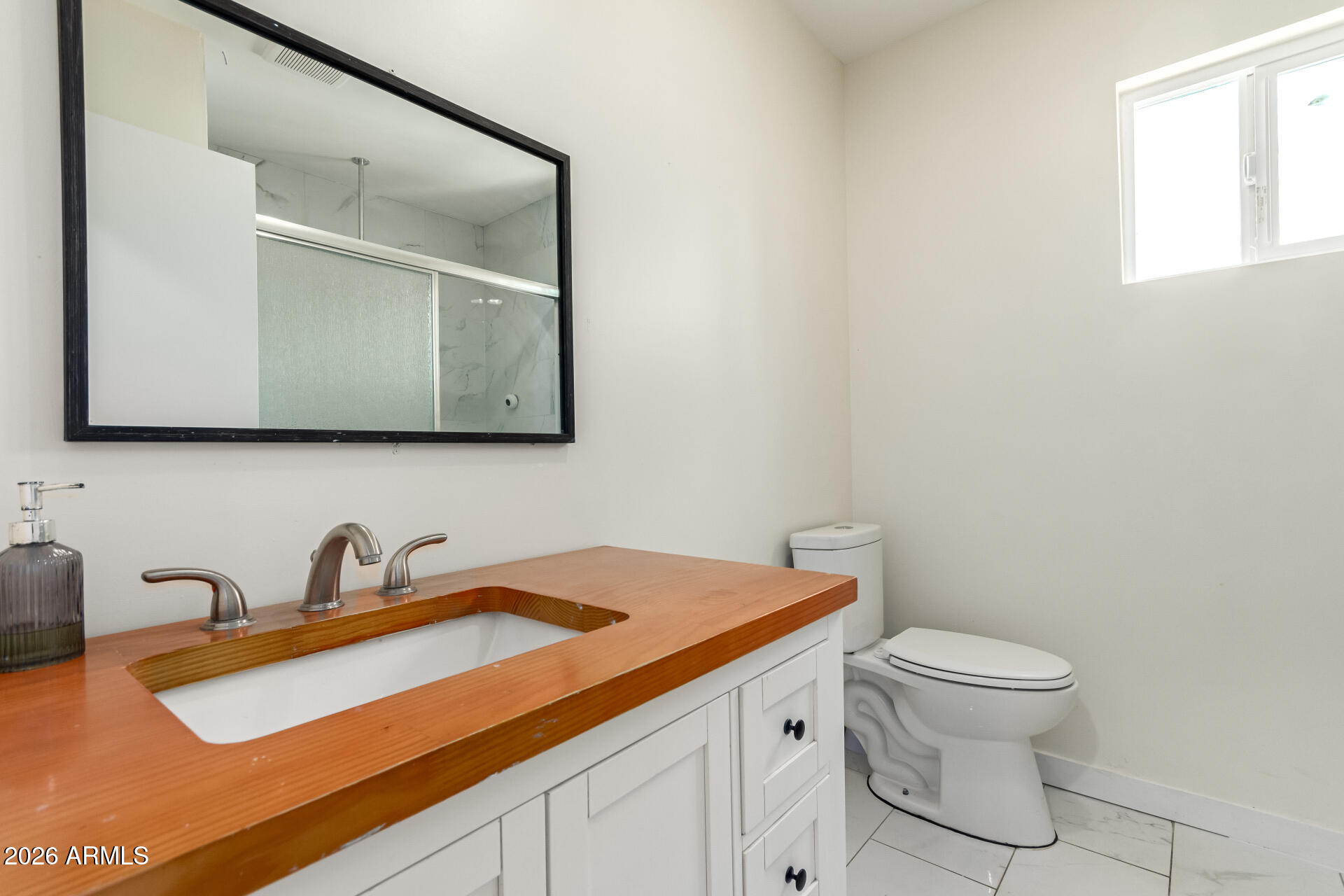 6420 W VAN BUREN Street B4