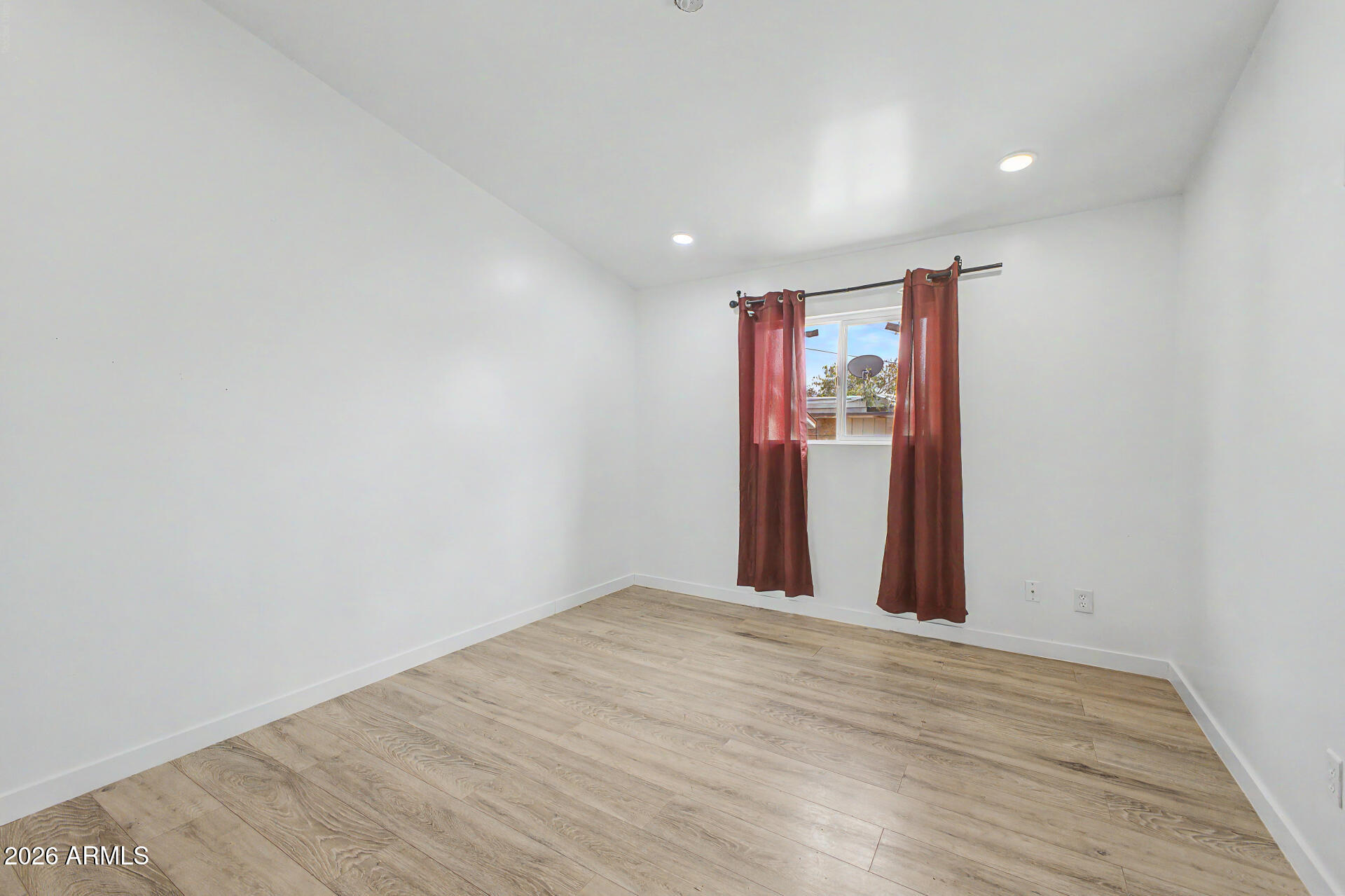 6420 W VAN BUREN Street B4