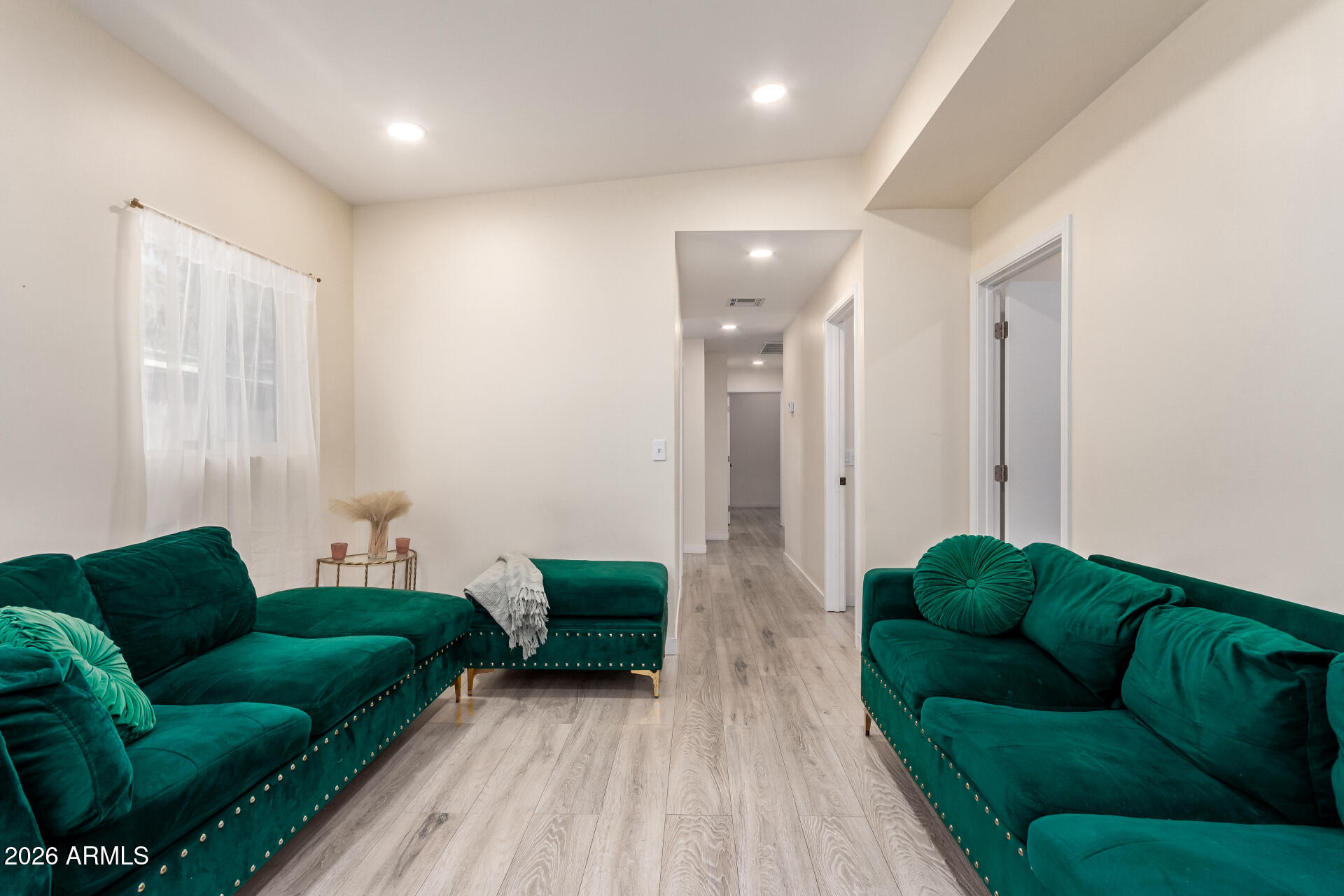 6420 W VAN BUREN Street B4