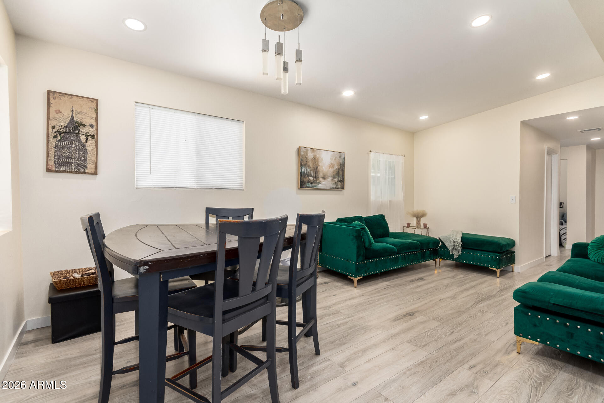 6420 W VAN BUREN Street B4