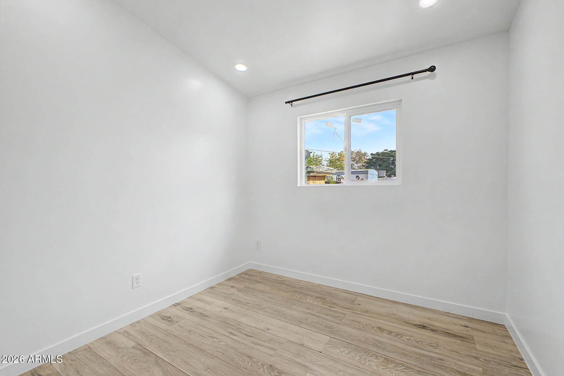 6420 W VAN BUREN Street B4