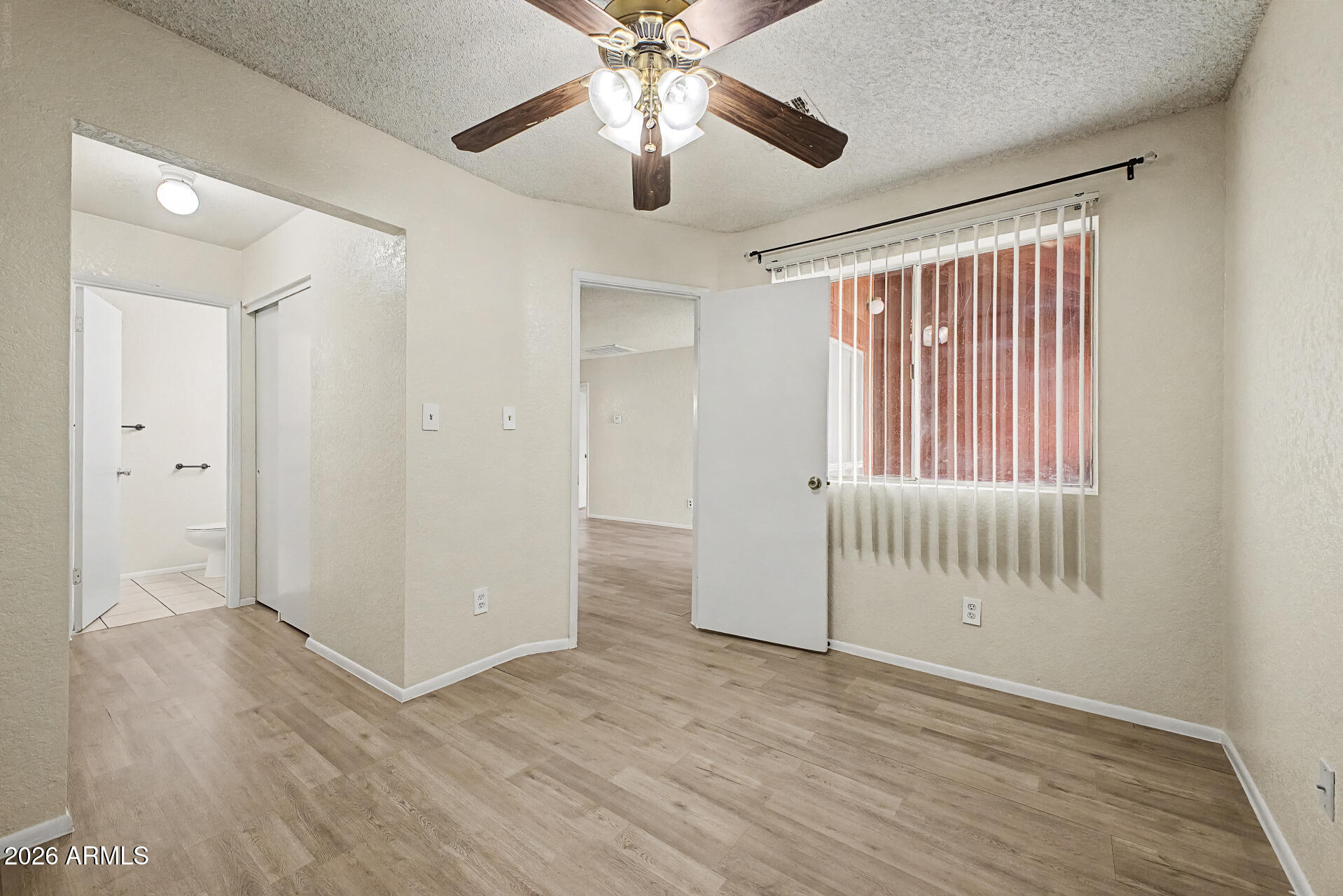 10807 W NORTHERN Avenue 131