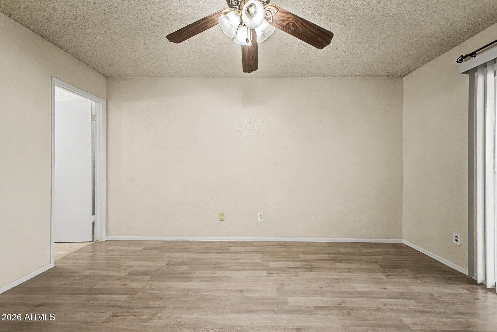 10807 W NORTHERN Avenue 131