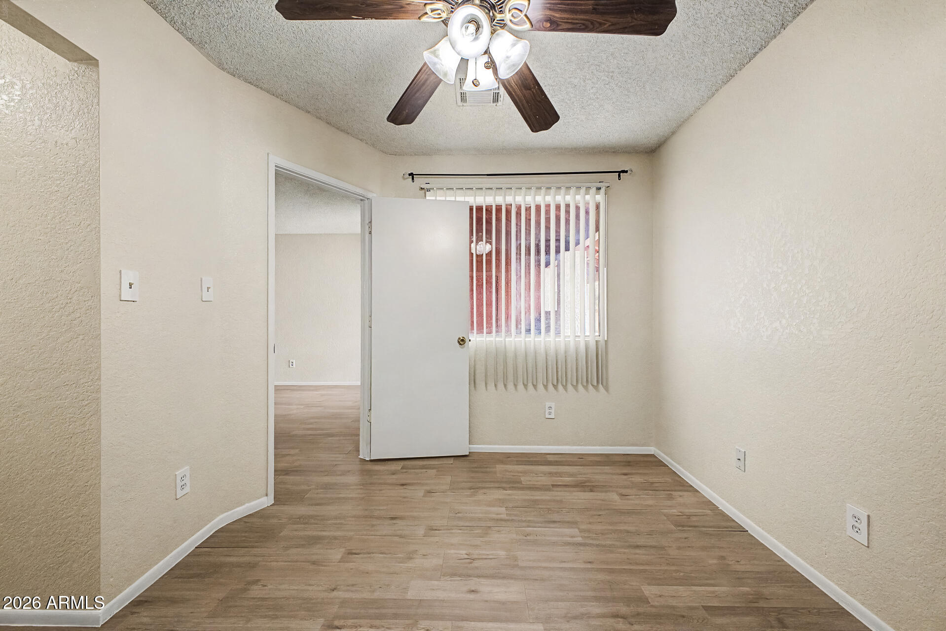 10807 W NORTHERN Avenue 131