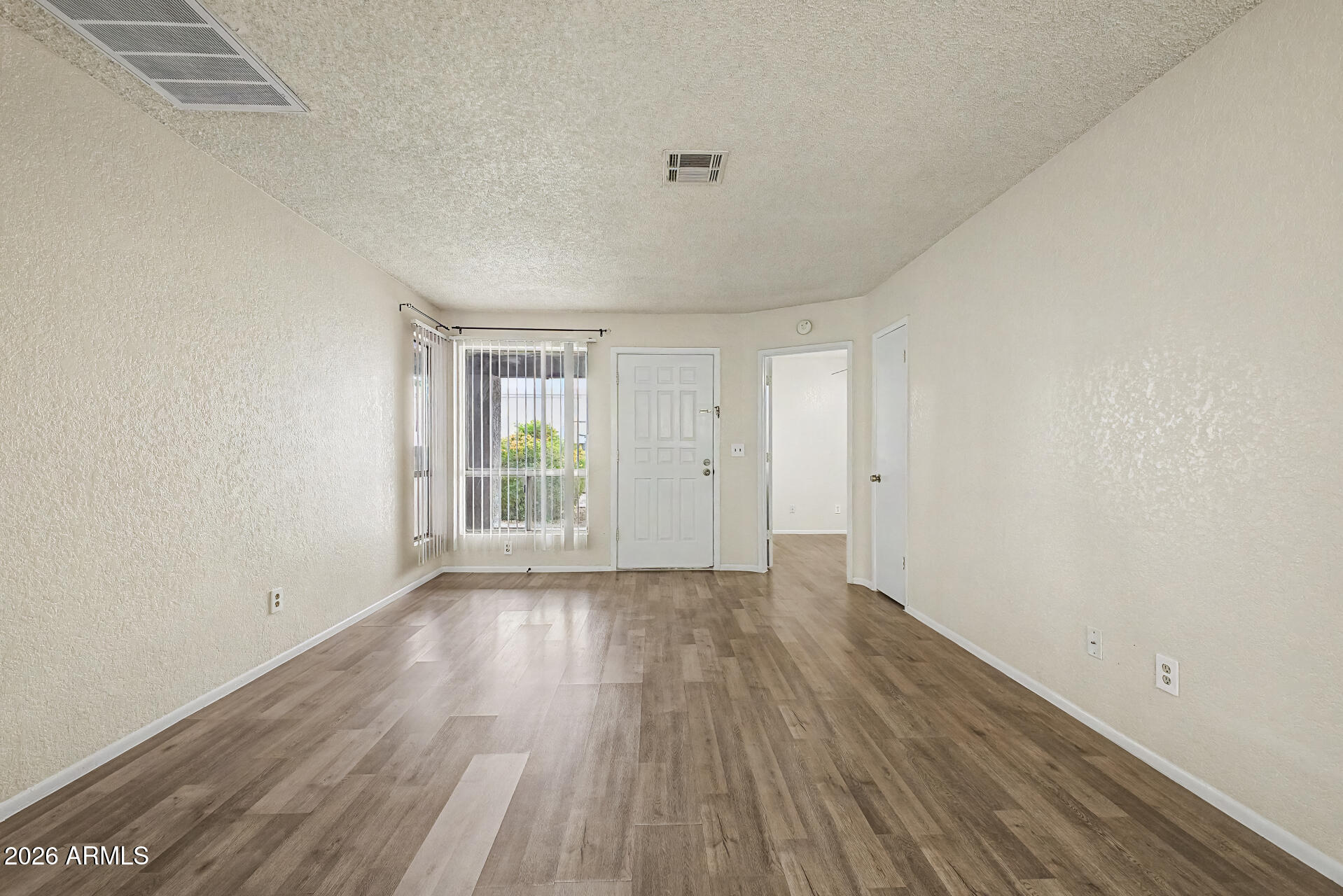 10807 W NORTHERN Avenue 131