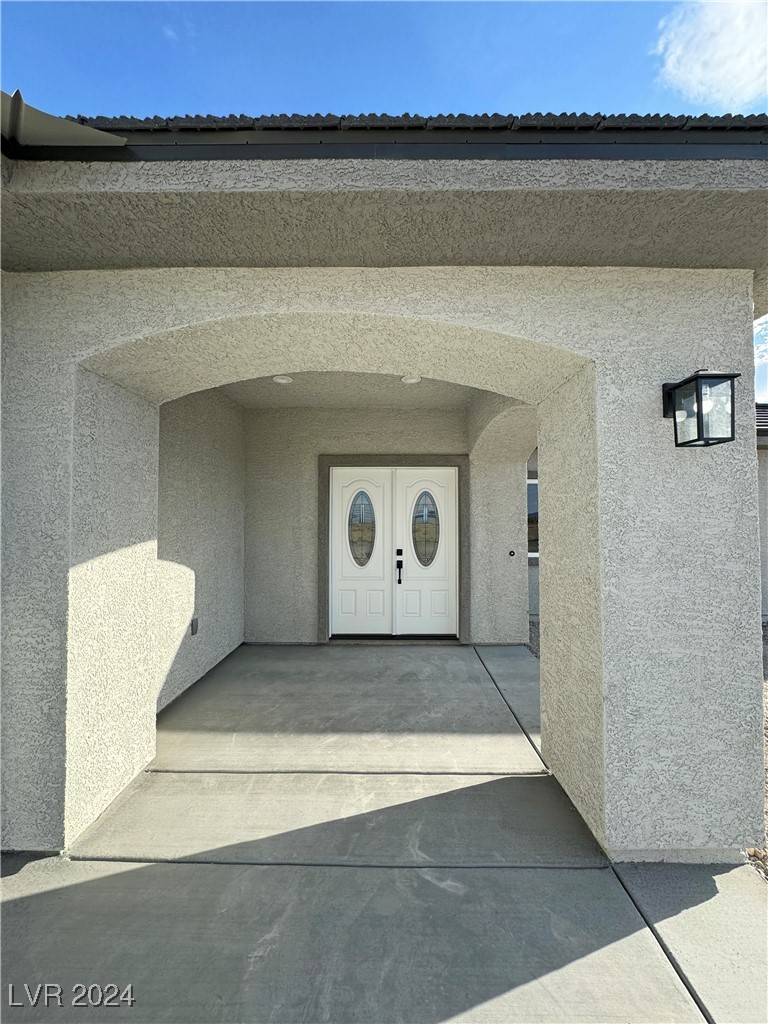 2331 West Carnation Way