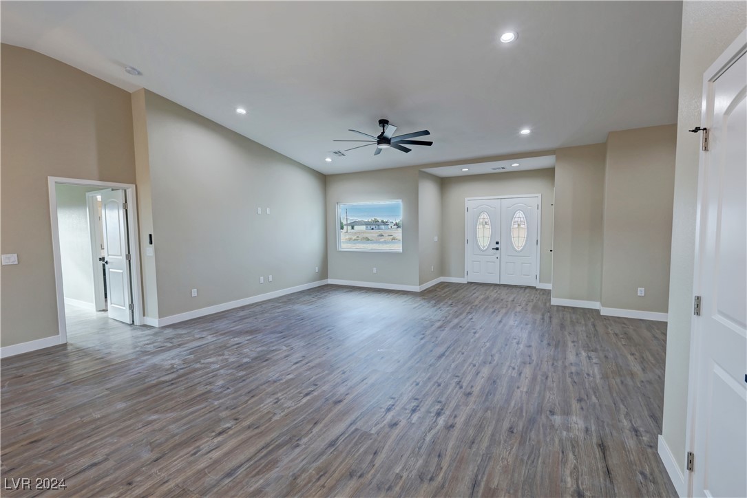 2331 West Carnation Way